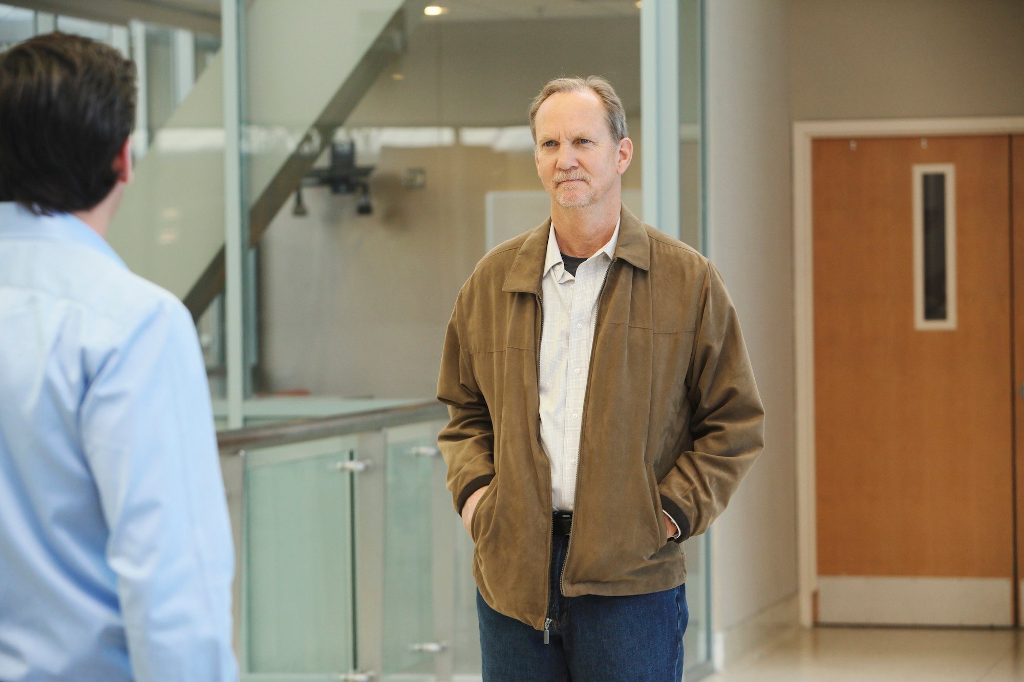 Patrick Dempsey, and Michael O’Neill standing in a hospital hallway in 'Grey's Anatomy' Season 6.