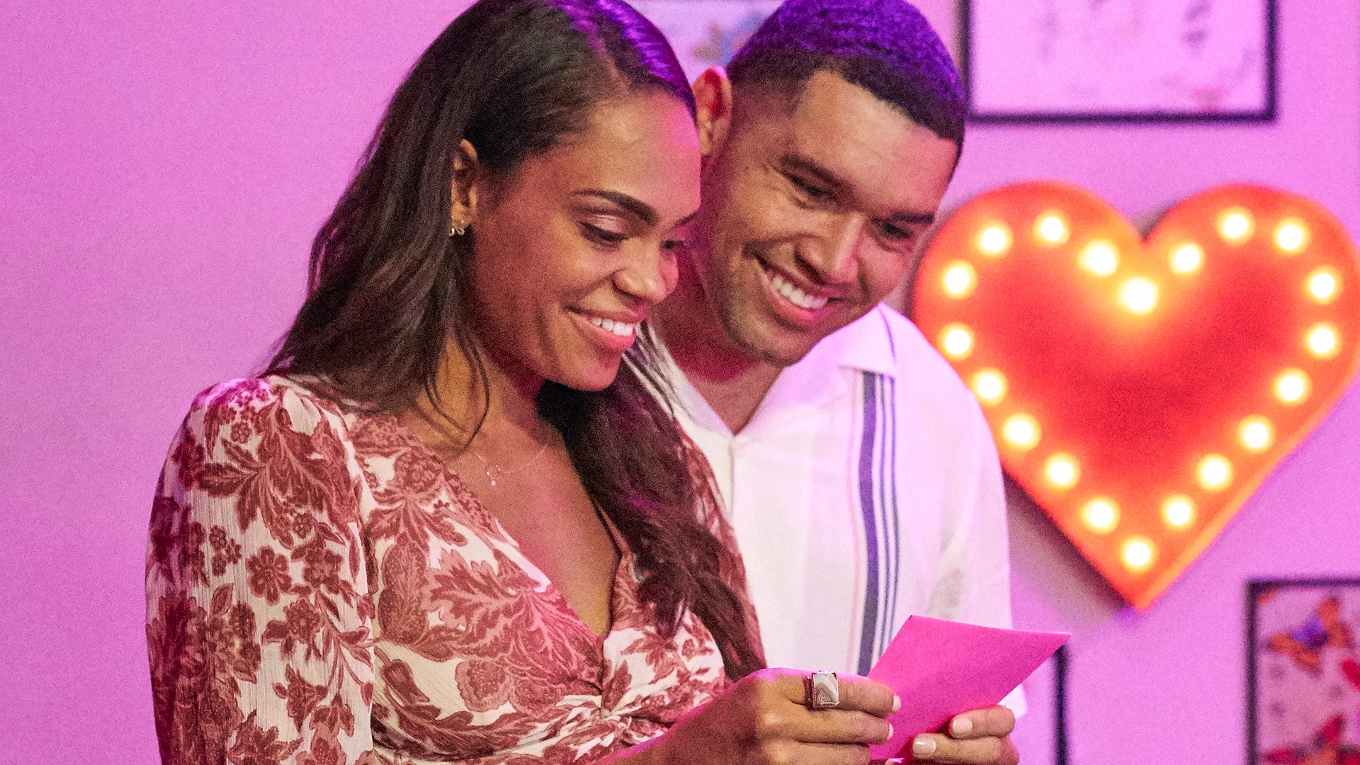 Michelle Young and Rodney Mathews read a truth or dare card together during their one-on-one date in ‘The Bachelorette’ Season 18 Episode 3 on Nov. 2, 2021