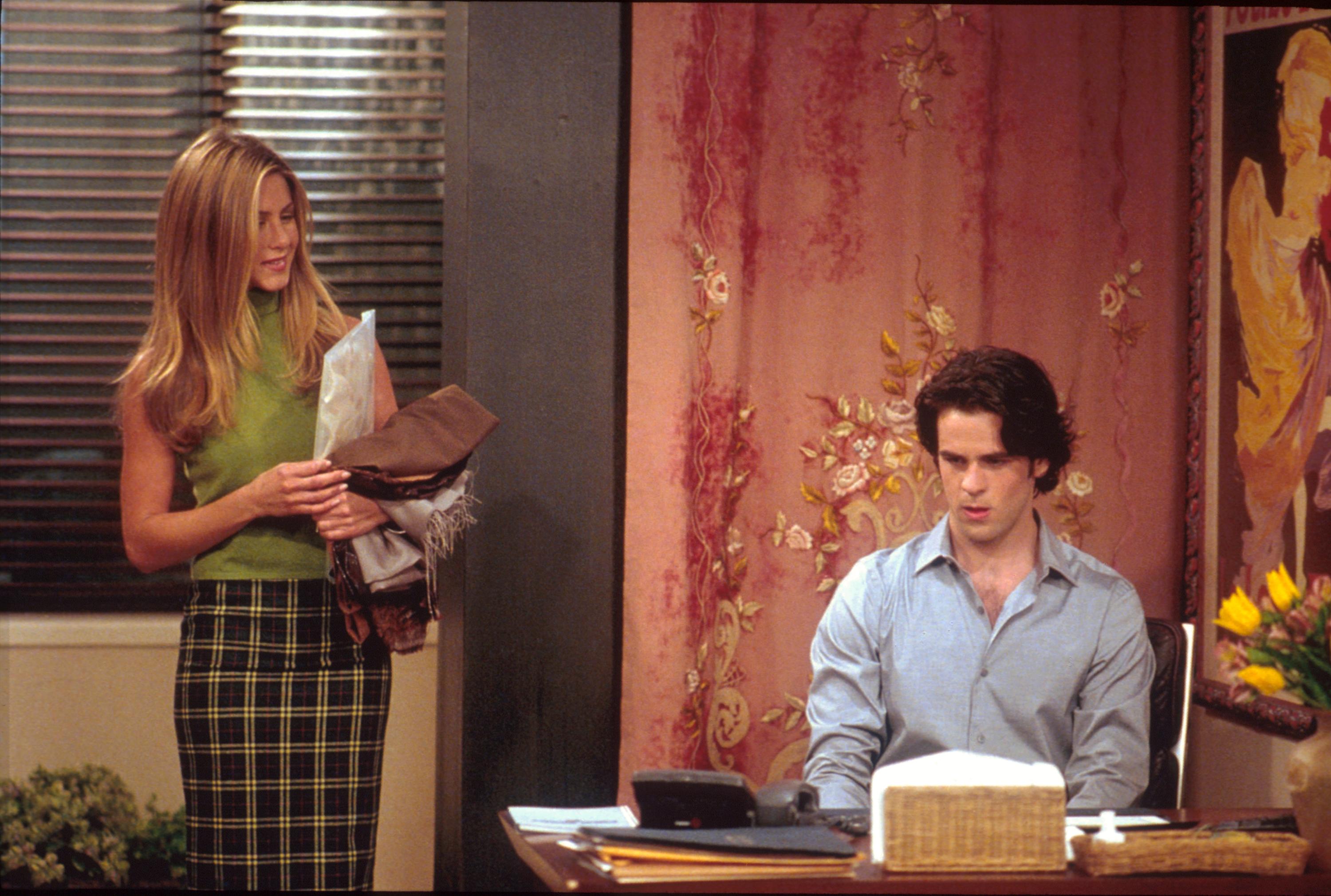 Eddie Cahill as Tag Jones and Jennifer Aniston as Rachel Green in an episode of 'Friends'