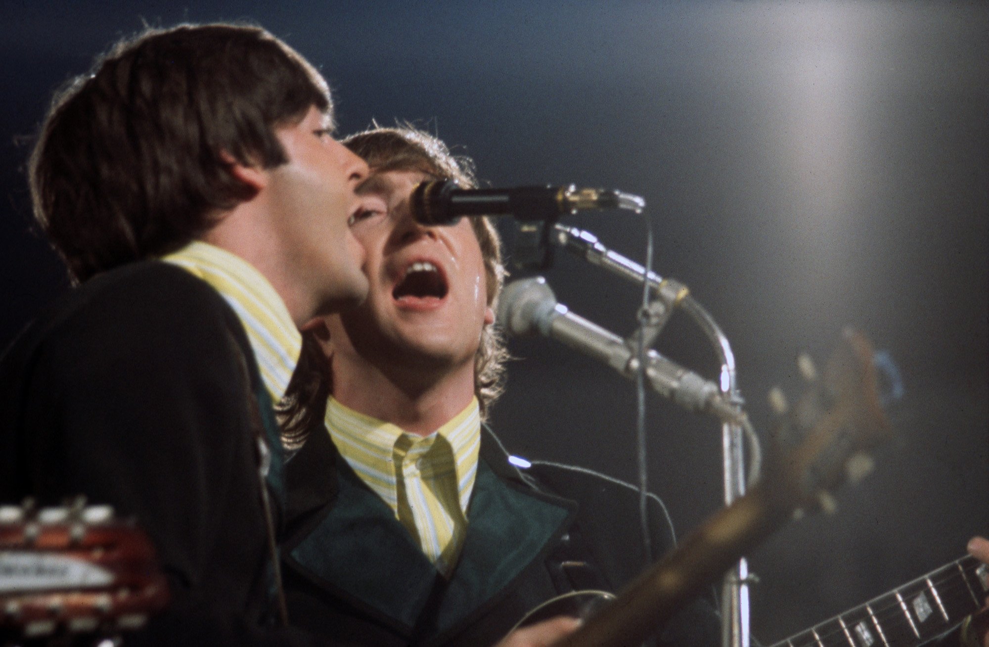 The Beatles: Paul McCartney and John Lennon sing together