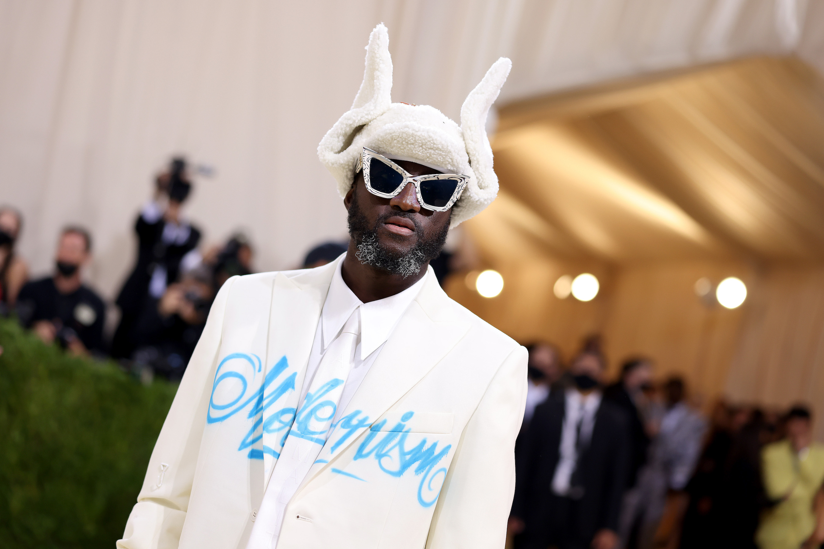 Virgil Abloh wearing white on the Met Gala red carpet