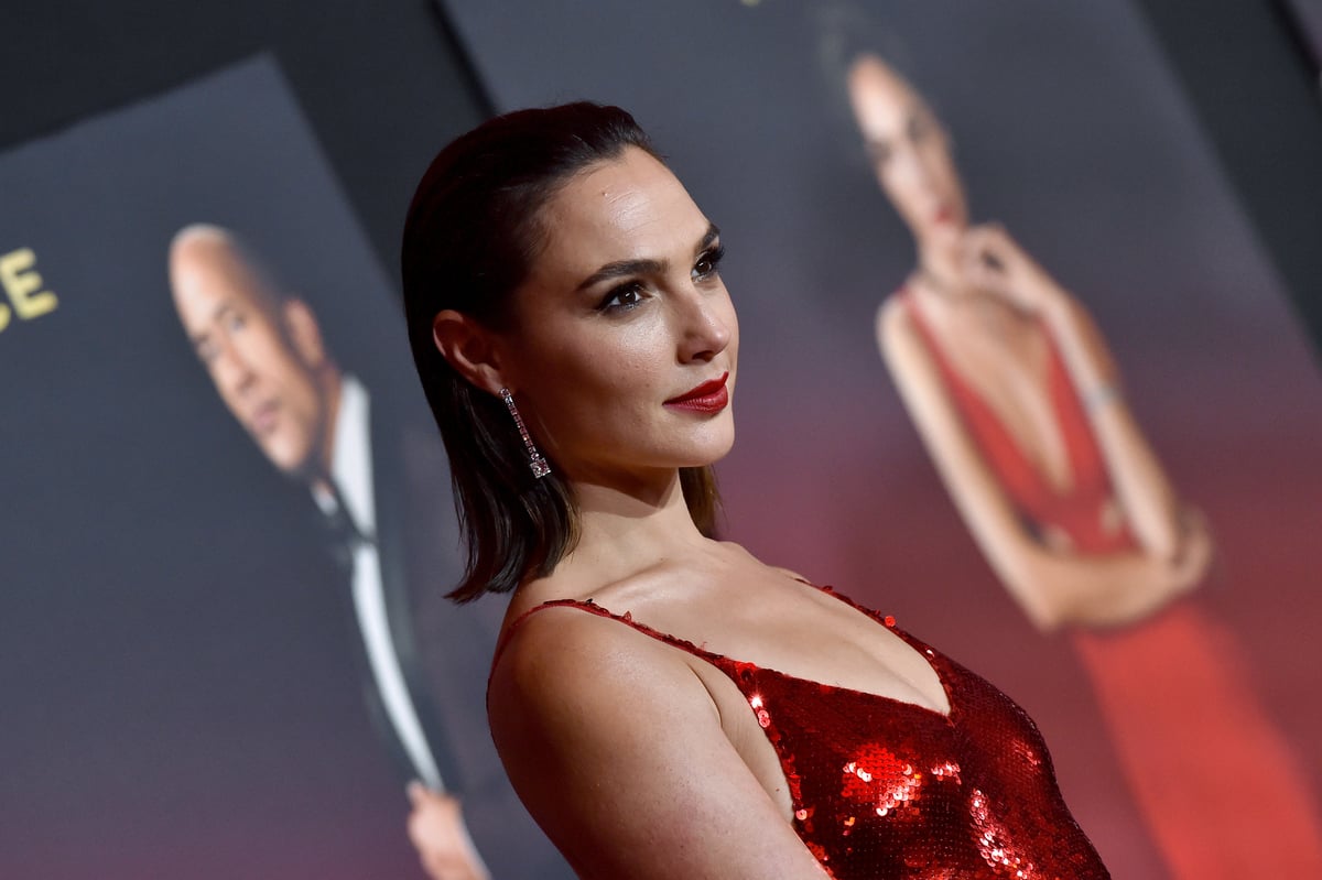 Gal Gadot to Play Evil Queen In Disney's Live-Action 'Snow White' – Deadline