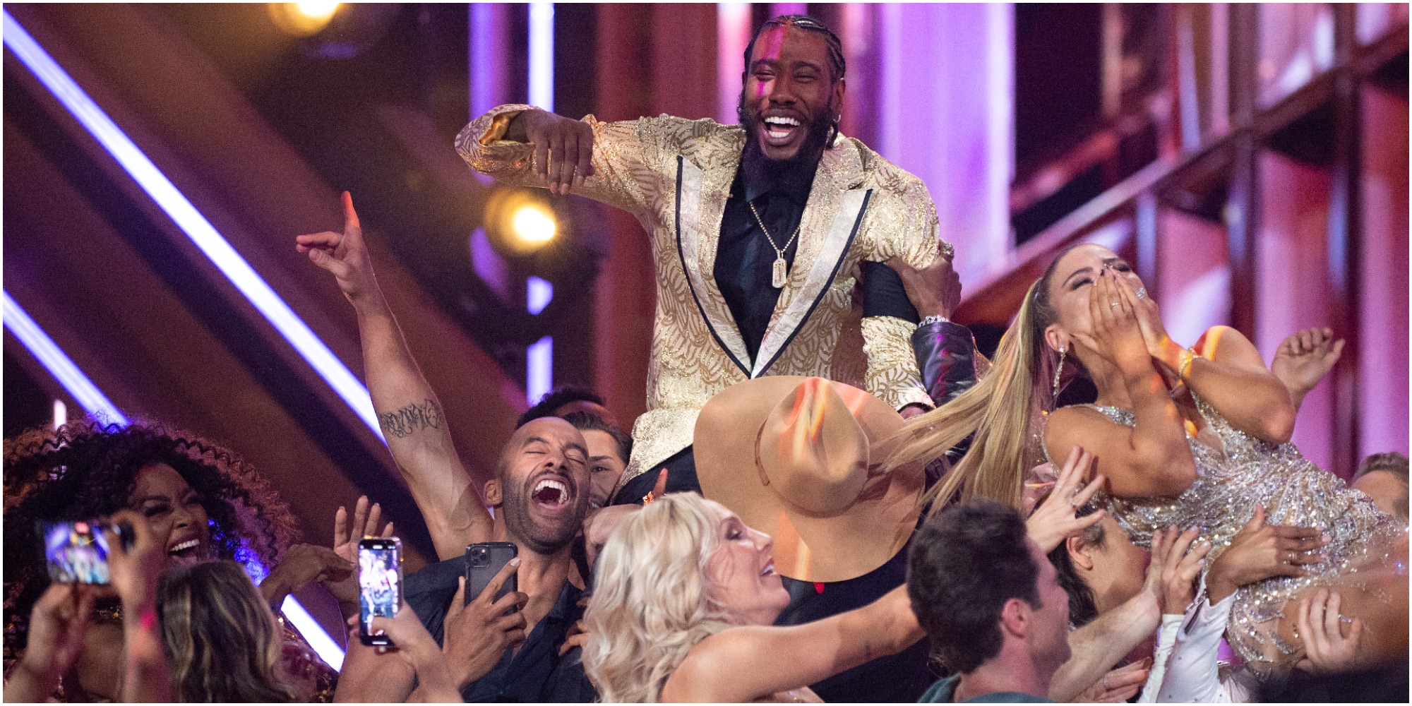 Iman Shumpert and Daniella Karagach are the winners of Dancing with the Stars.