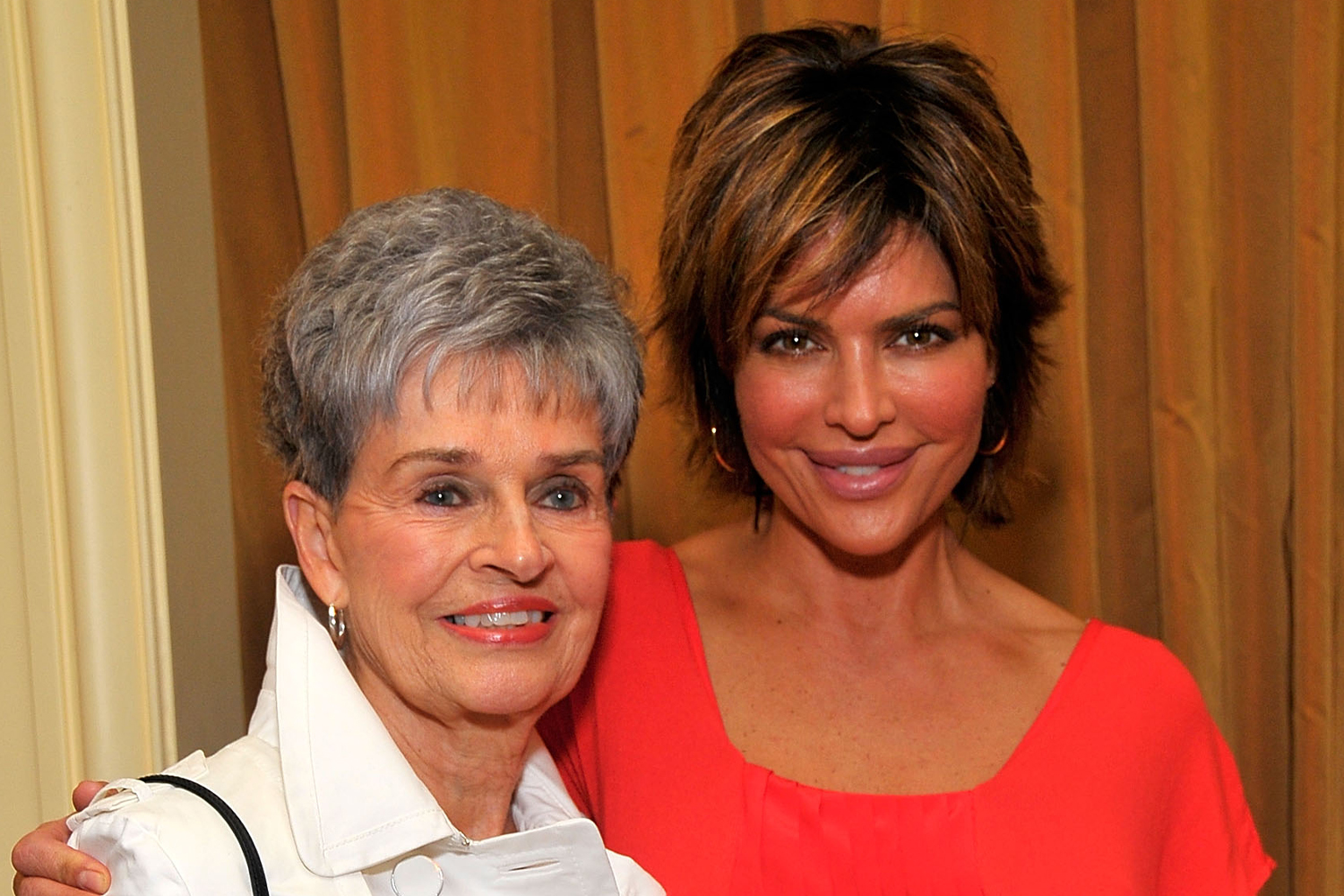 Rhobh Star Lisa Rinna Shares Heartbreaking News About Her Mother Lois