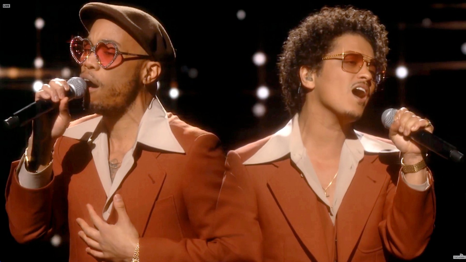 Anderson .Paak and Bruno Mars singing at the Grammys