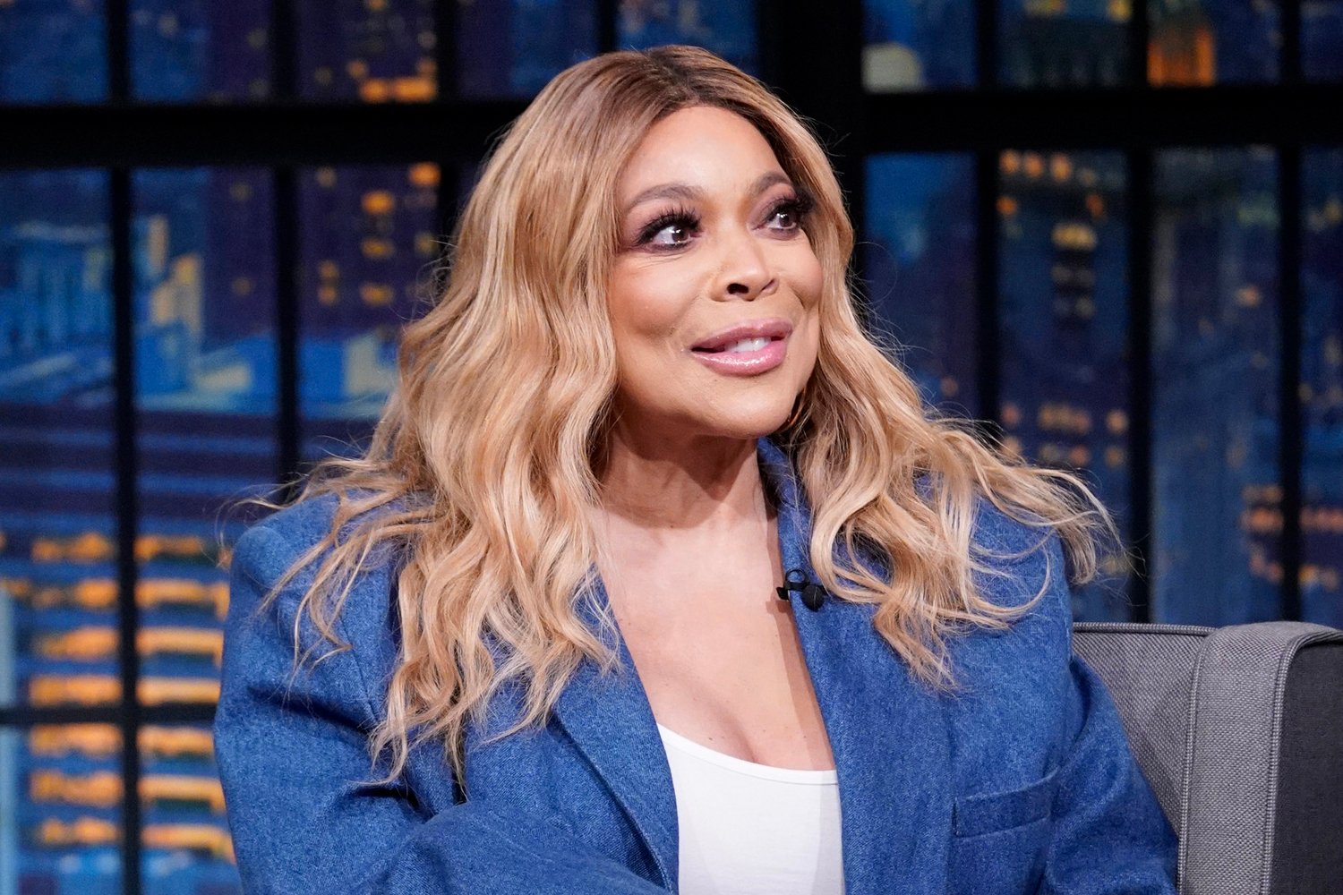 Wendy Williams smiles