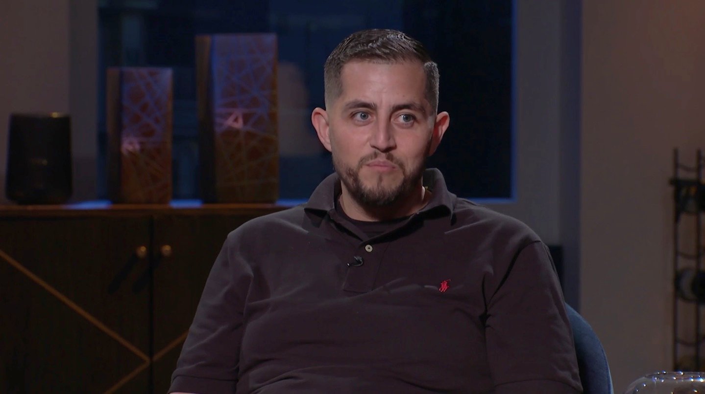 '90 Day Fiancé' star Jorge Nava in a dark shirt on the set of '90 Day Bares All'