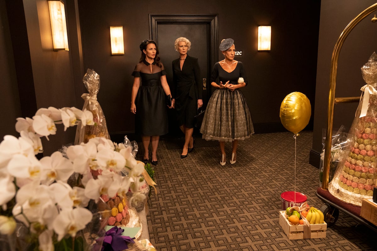 Kristen Davis, Cynthia Nixon, and Sarah Jessica Parker from And Just Like That ... return after a funeral 