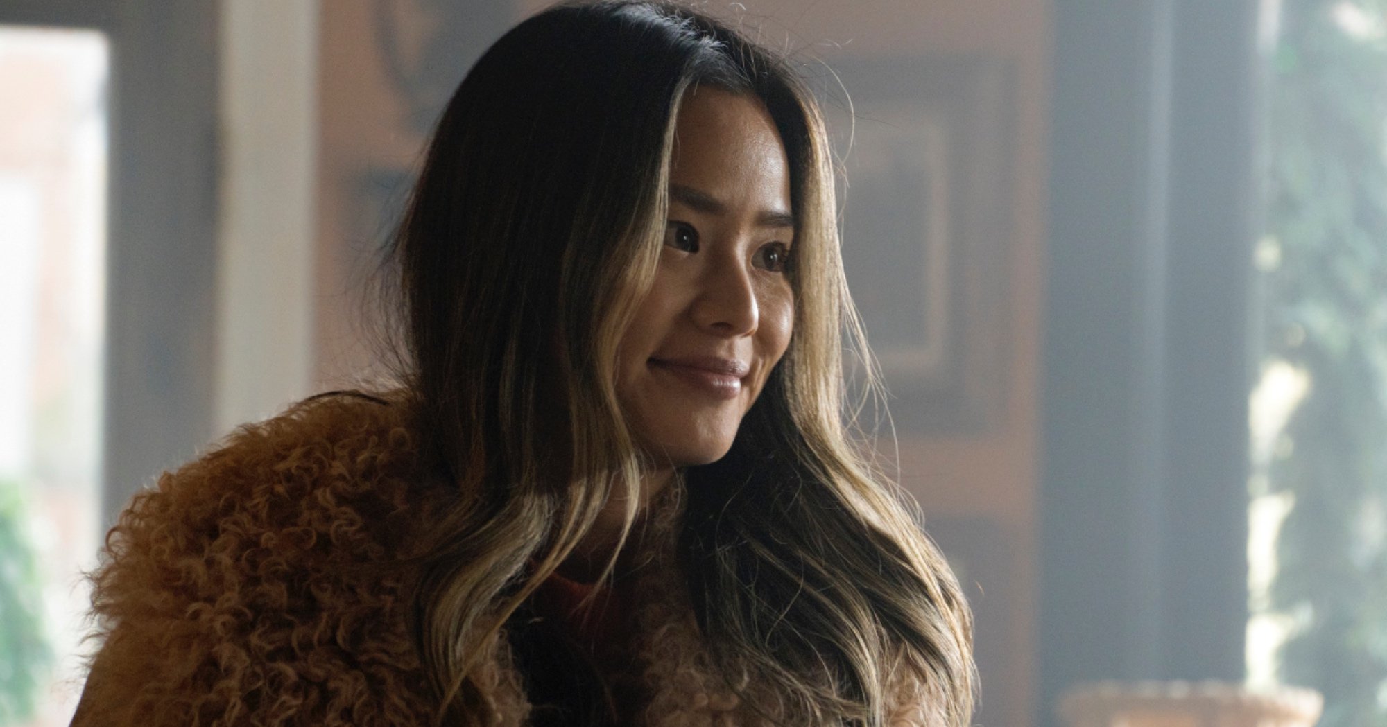 Character Molly Park in 'Dexter: New Blood' revival series wearing furry coat.