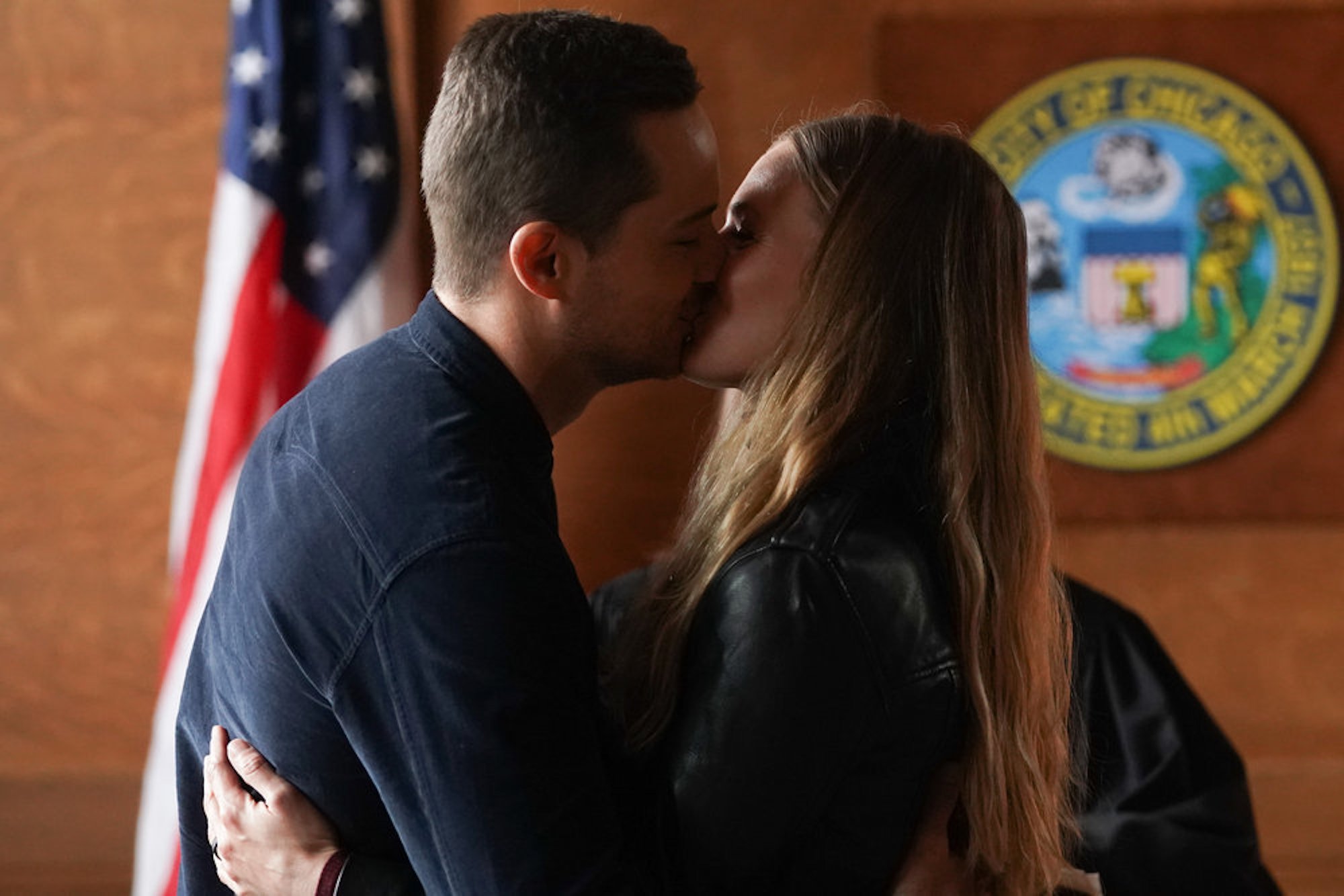 Jesse Lee Soffer as Jay Halstead and Tracy Spiridakos as Hailey Upton in 'Chicago P.D.' Season 9 Episode 9