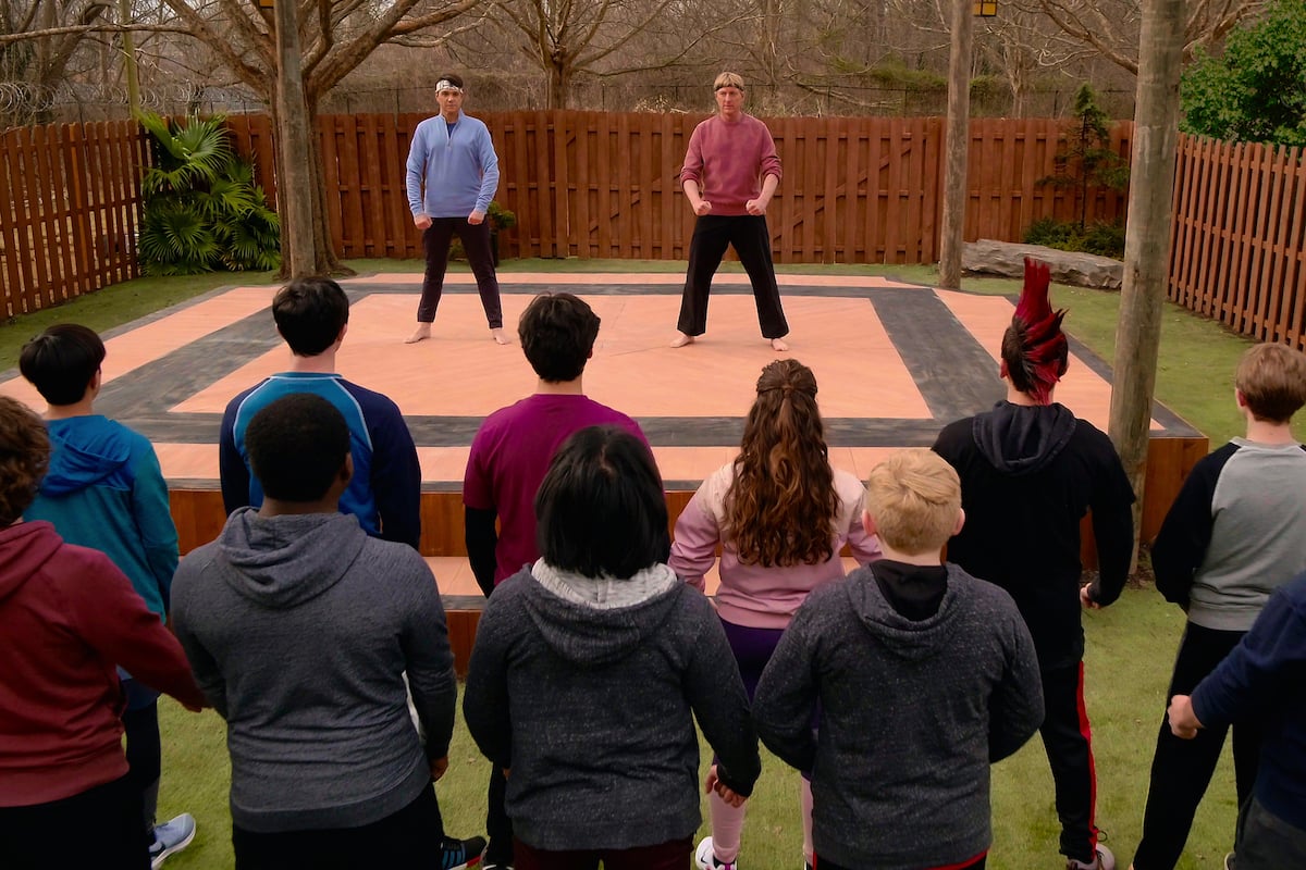 'Cobra Kai' Season 4 stars Ralph Macchio and William Zabka practice kata in front of their students