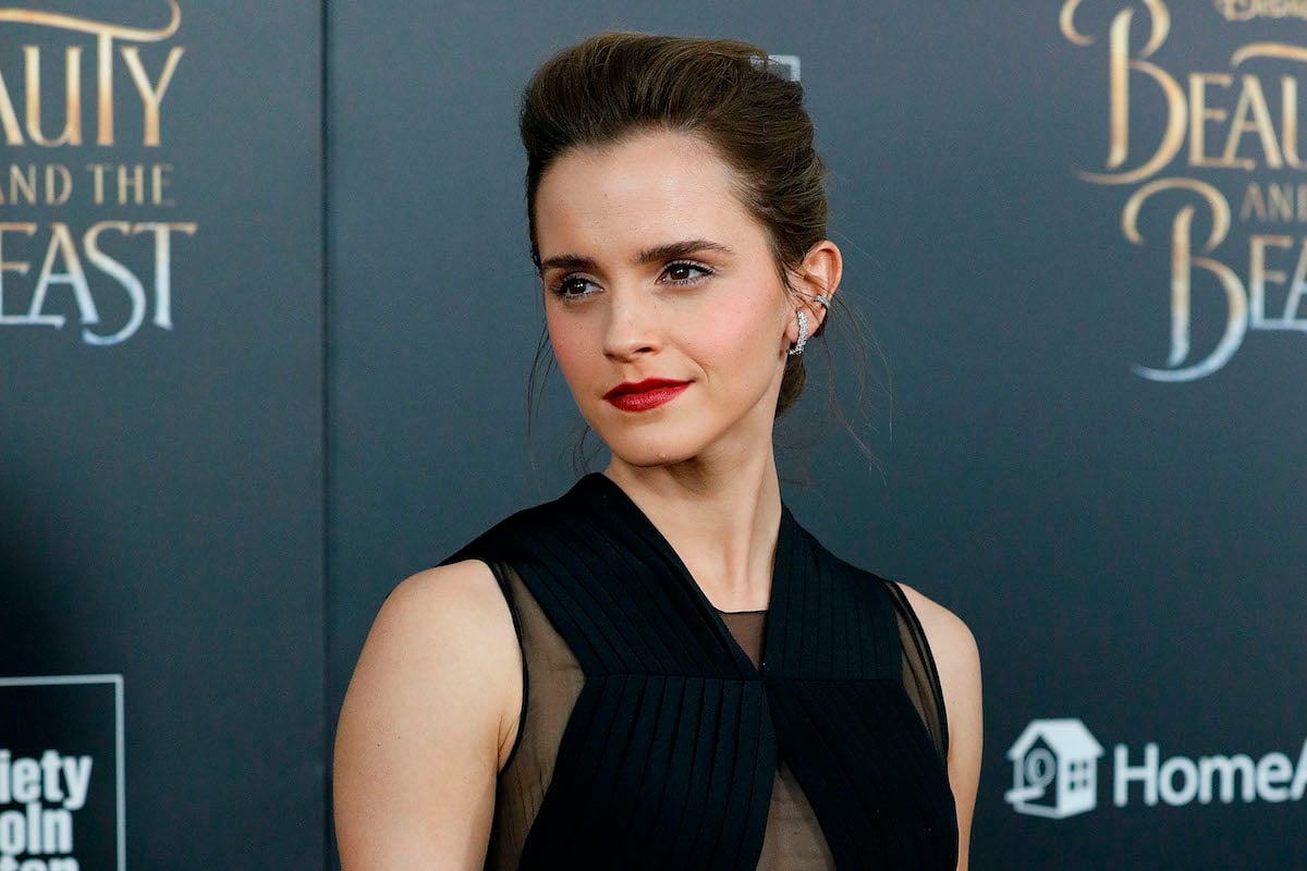 Emma Watson wears a black dress to the 'Beauty and the Beast' premiere