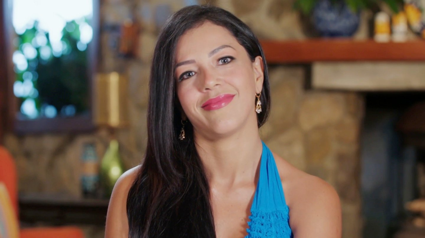 '90 Day Fiancé: Before the 90 Days' Season 5 star Jasmine in a blue halter top dress