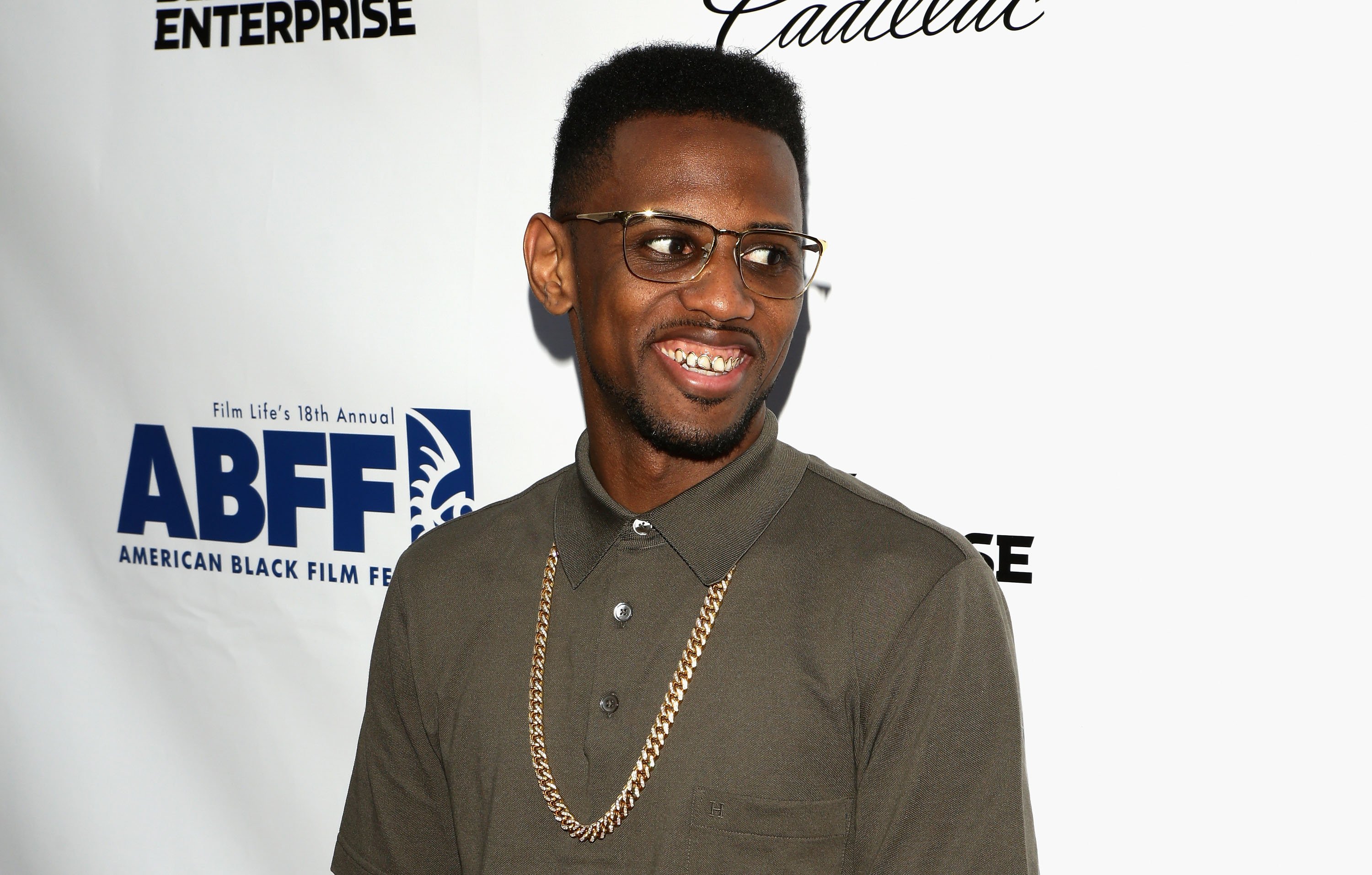 Fabolous smiling