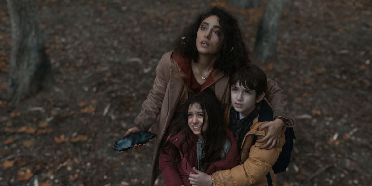 Golshifteh Farahani, Azhy Robertson and Tara Moayedi in 'Invasion'