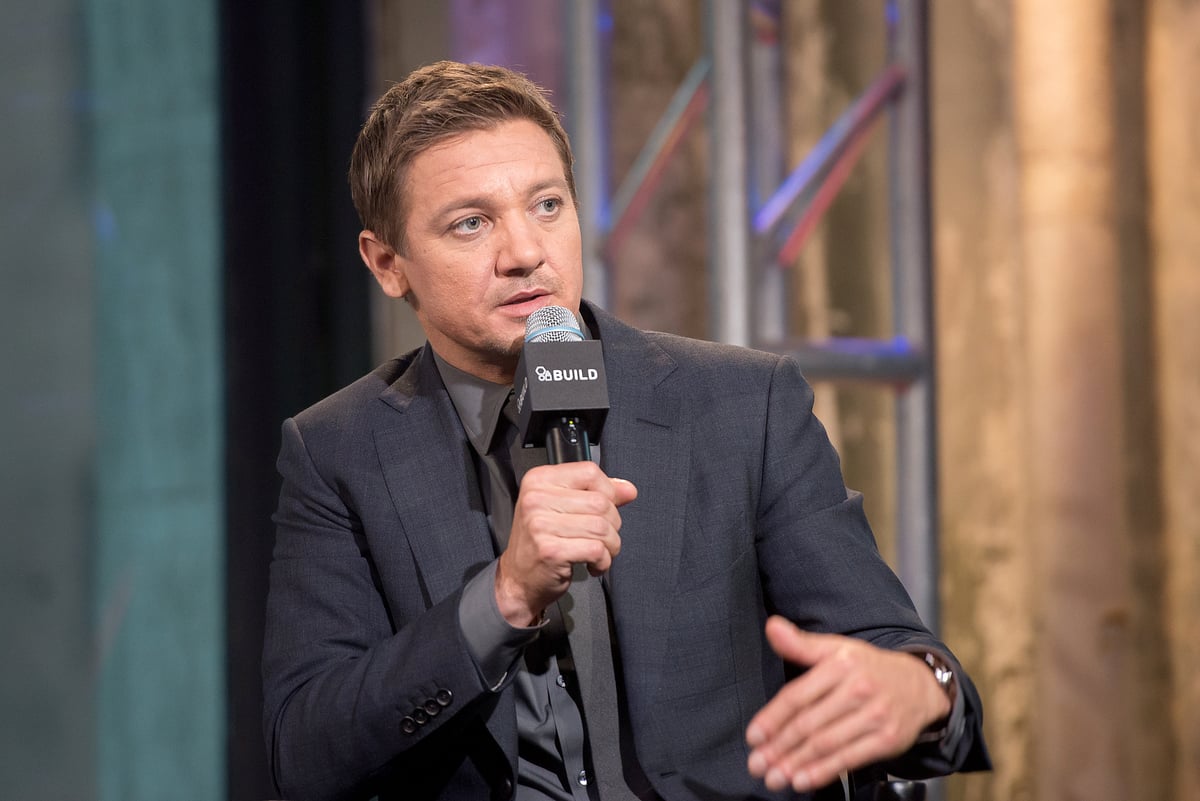 'Hawkeye' actor Jeremy Renner discusses 'Captain America: Civil War'