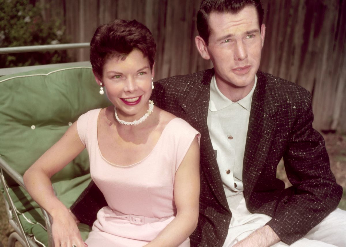 Joan Wolcott Carson and Johnny Carson sit together, circa 1955