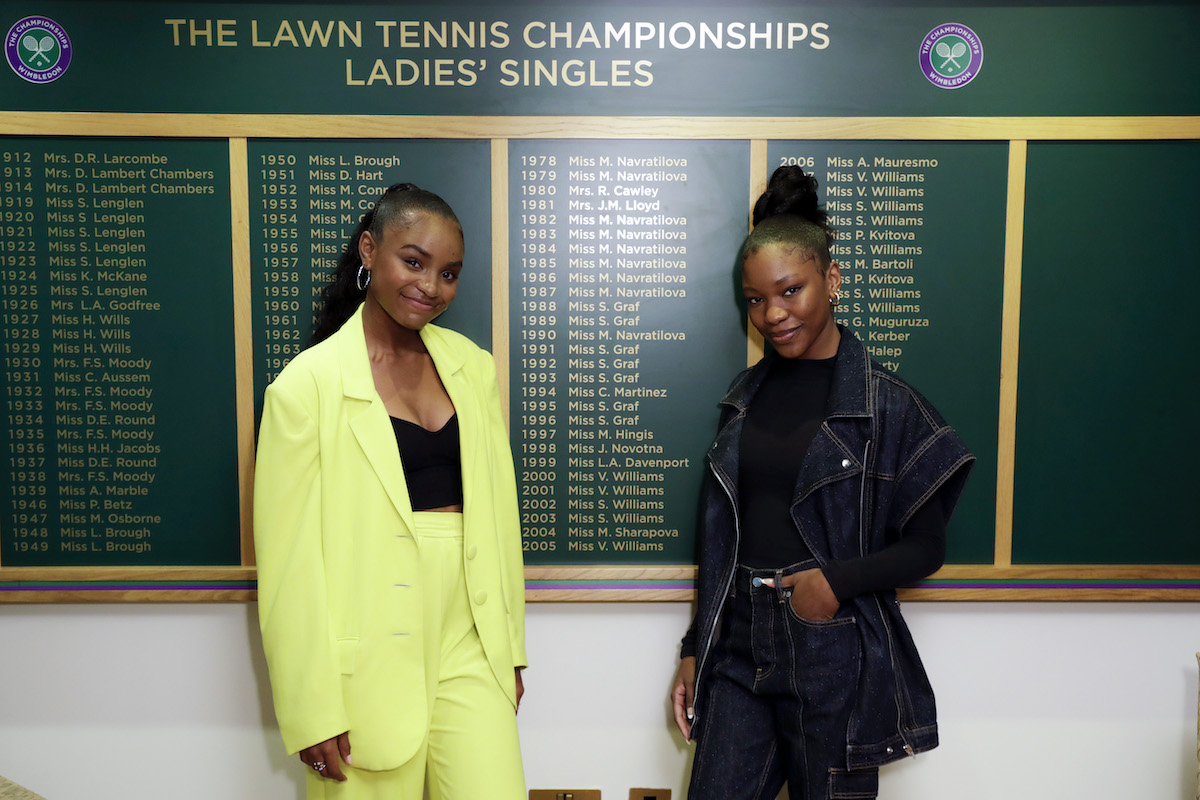 'King Richard's' Demi Singleton and Saniyya Sidney surprise Wimbledon Junior Tennis Initiative players