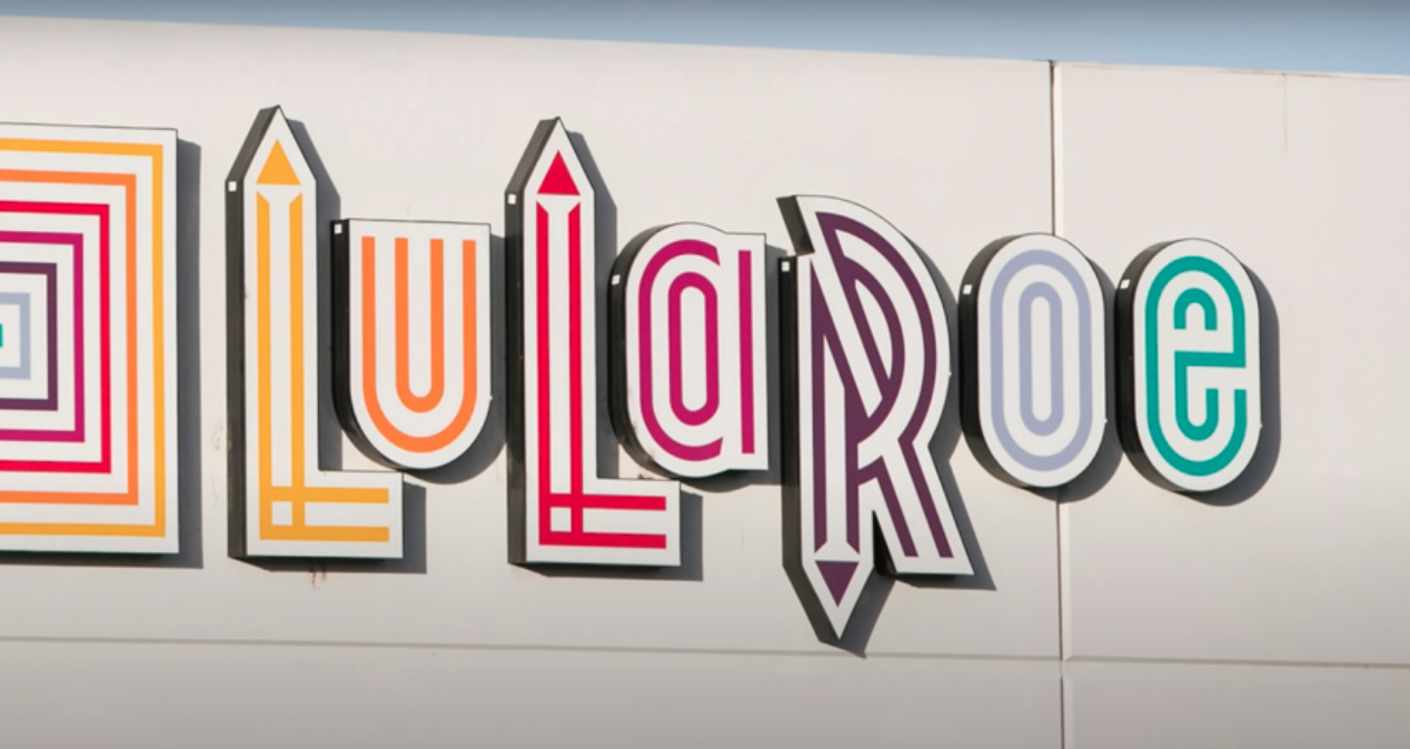 the LuLaRoe logo on the side of a building