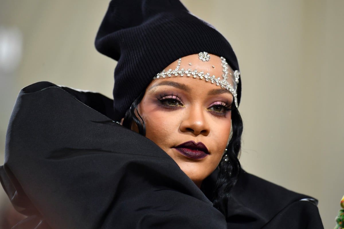 Close up of Rihanna's face at the 2021 Met Gala.
