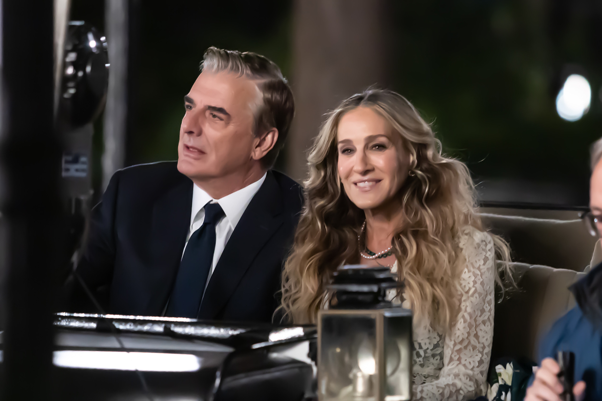 ‘Sex and the City’ Chris Noth and Sarah Jessica Parker are seen on set of 'And Just Like That' on November 07, 2021 in New York City, New York