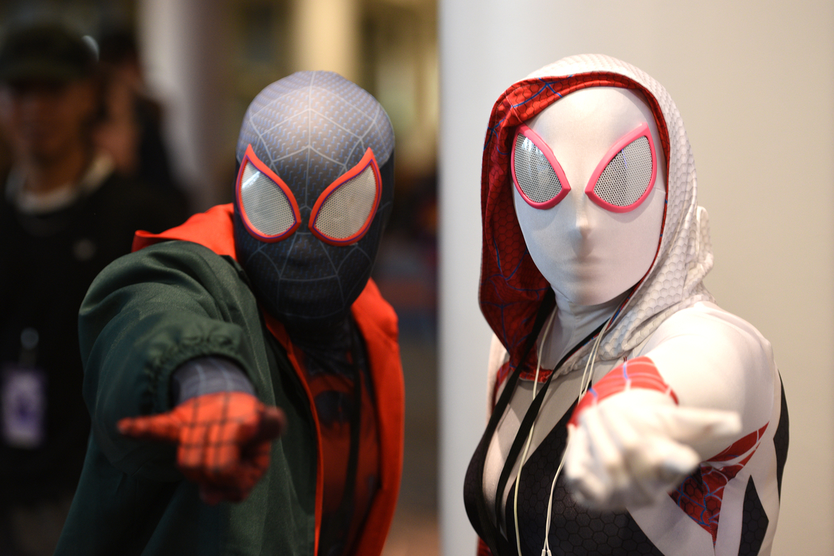 Cosplayers as 'Spider-Man: Into the Spoider-Verse' Miles Morales and Gwen Stacy
