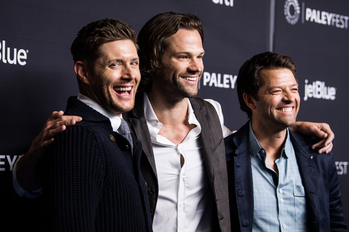 'Supernatural' cast members (L-R) Jensen Ackles, Jared Padalecki and Misha Collins smiling