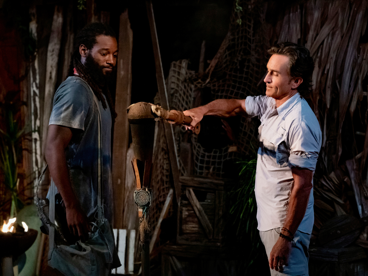 Survivor 41 Jeff Probst snuffs Danny McCrays torch at Tribal Council on the twelfth episode