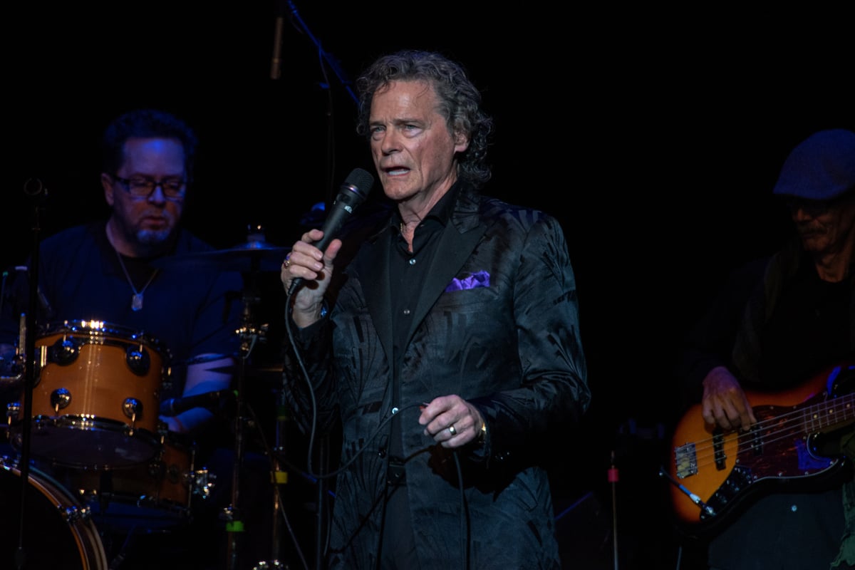 BJ Thomas, who sang in 'Spider-Man 2,' 'Raindrops Keep Fallin' on My Head,' Performs At The Granada Theater