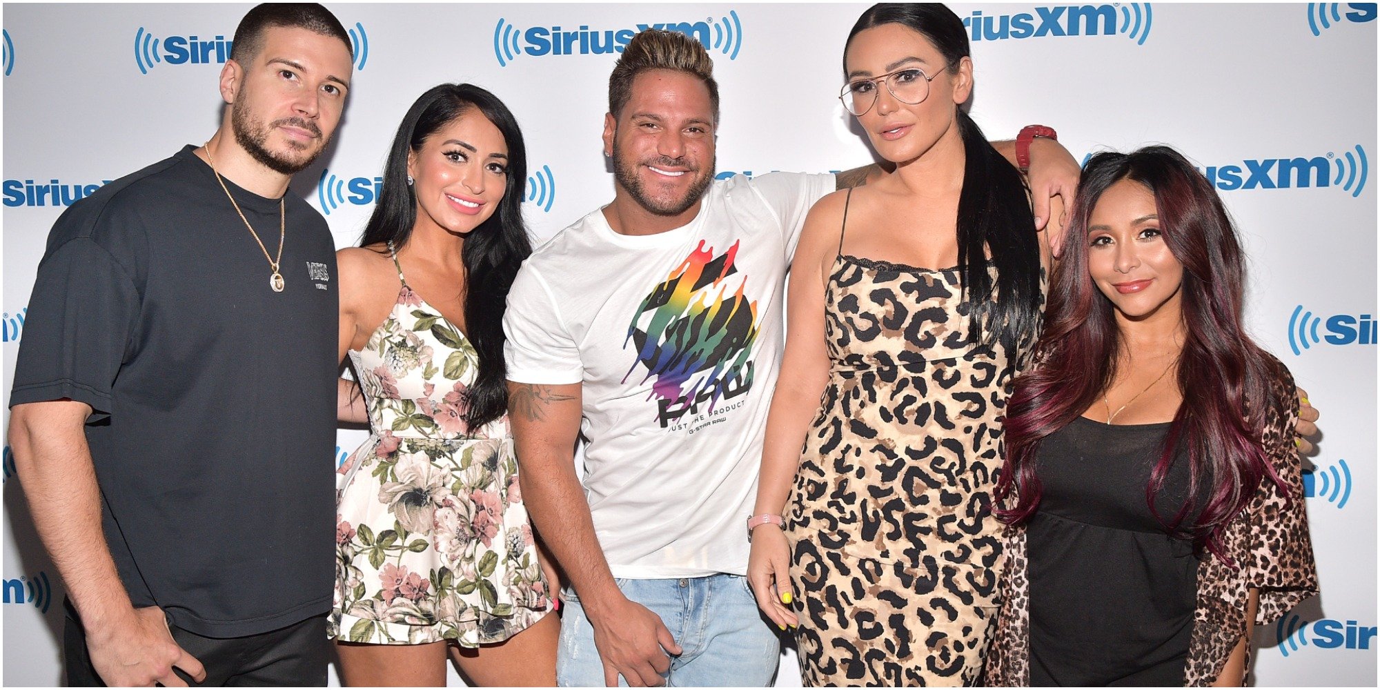 Vinny Guadagnino, Angelina Pivarnick, Ronnie Ortiz Magro, Jenni Farley and Nicole Polizzi pose on the red carpet.