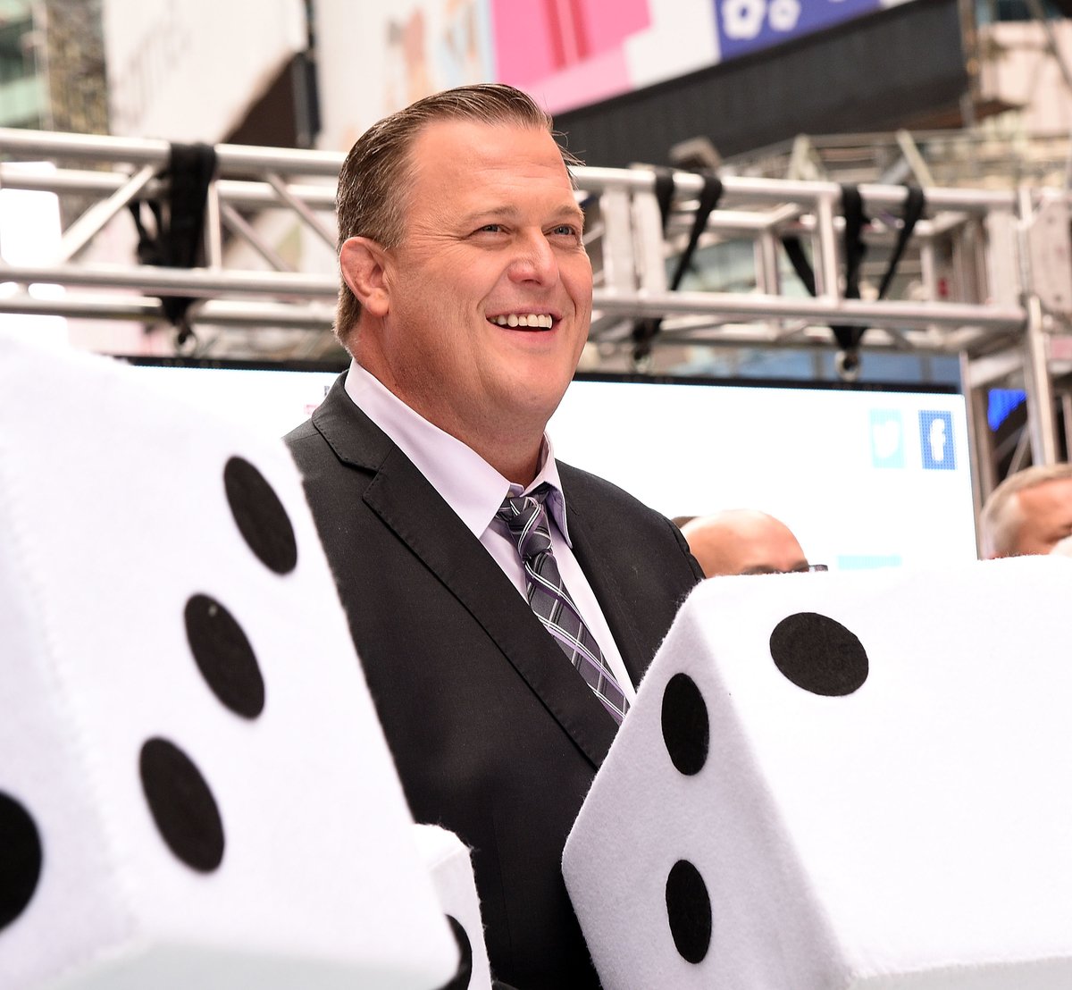 'Bob Hearts Abishola' actor Billy Gardell, who hosted 'Monopoly Millionaires Club' with Bob Barker mentoree Todd Newton