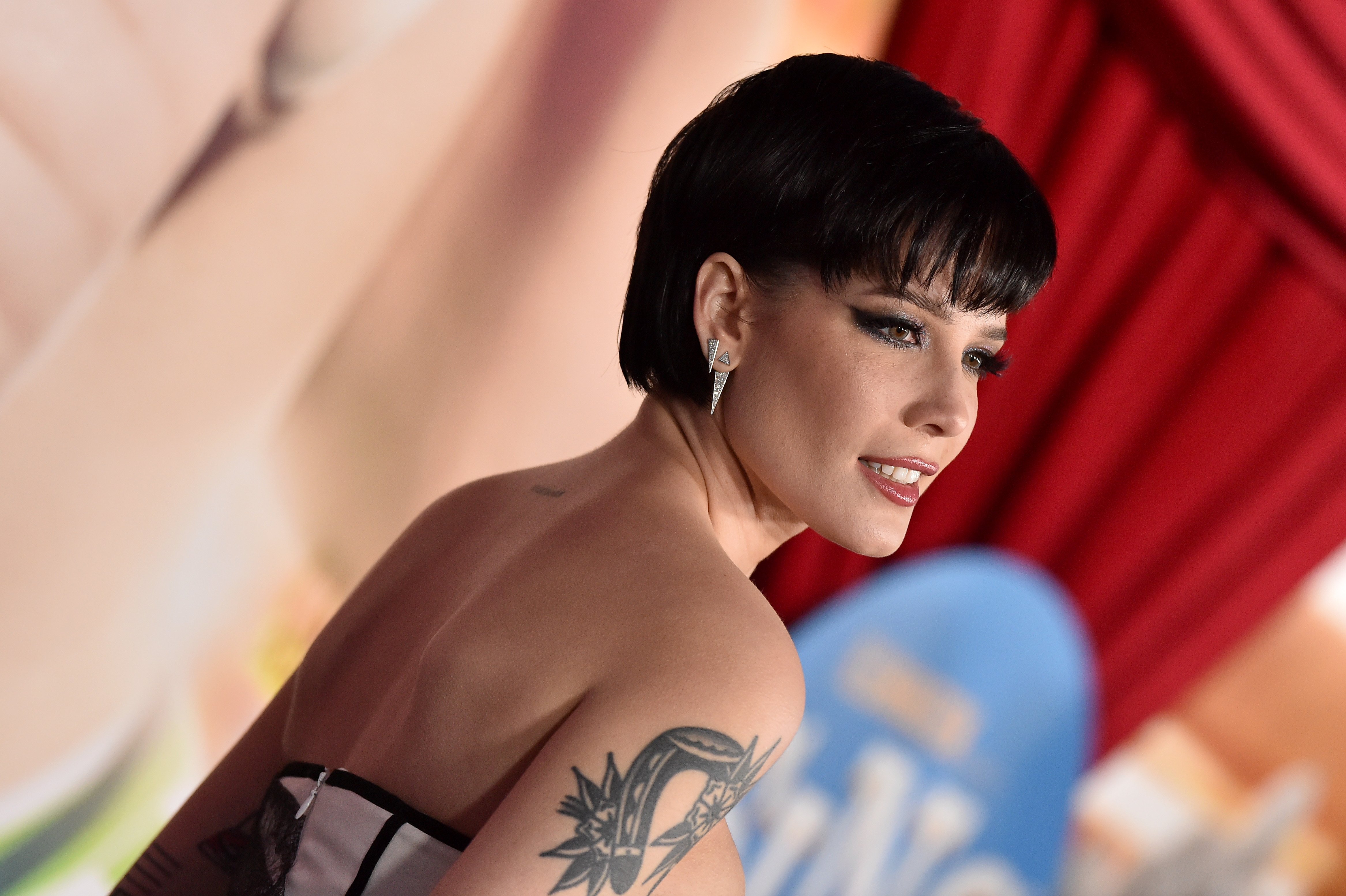 Halsey attends the premiere of 'Sing 2'