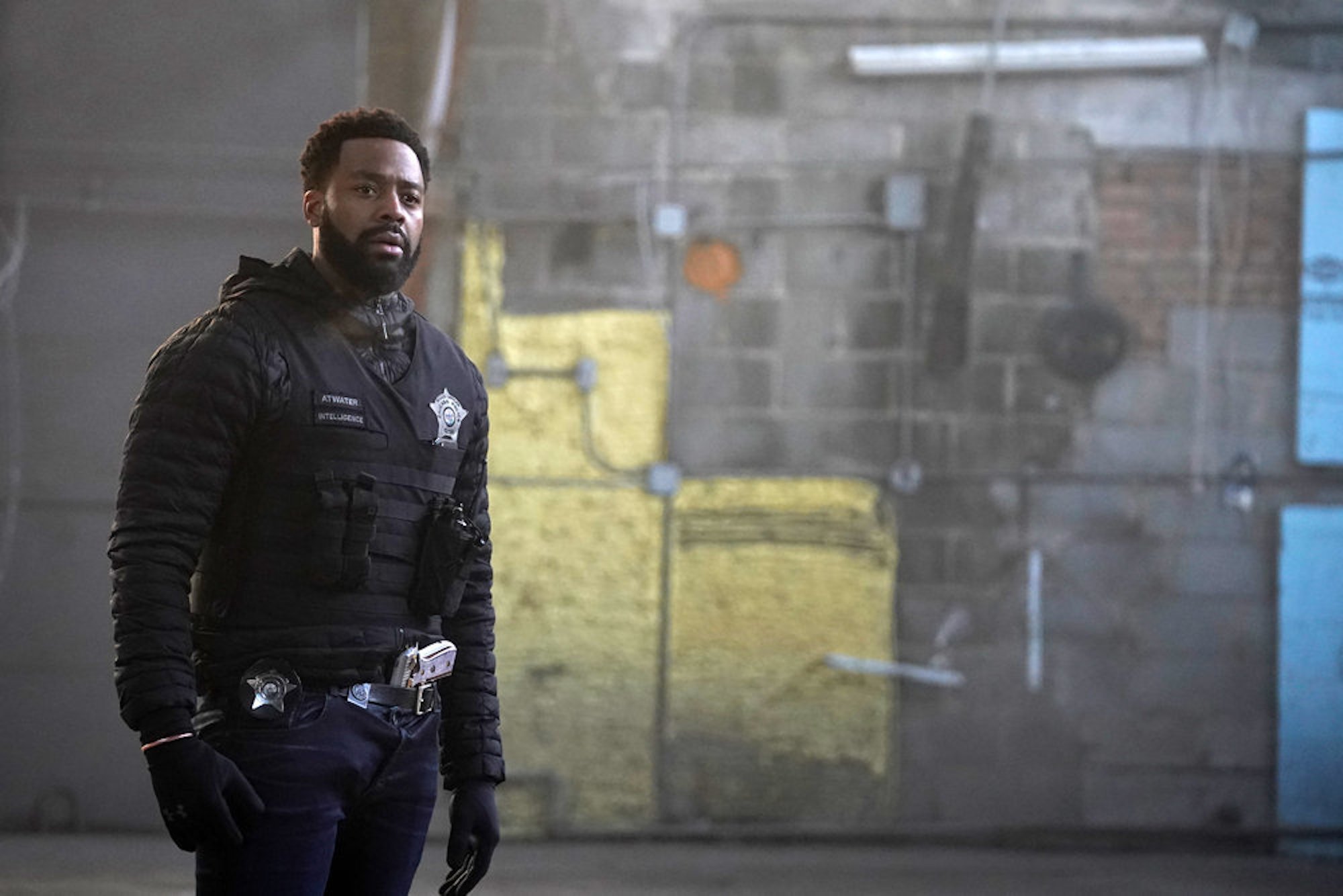 LaRoyce Hawkins as Kevin Atwater alone in a warehouse in 'Chicago P.D.' Season 9 Episode 11