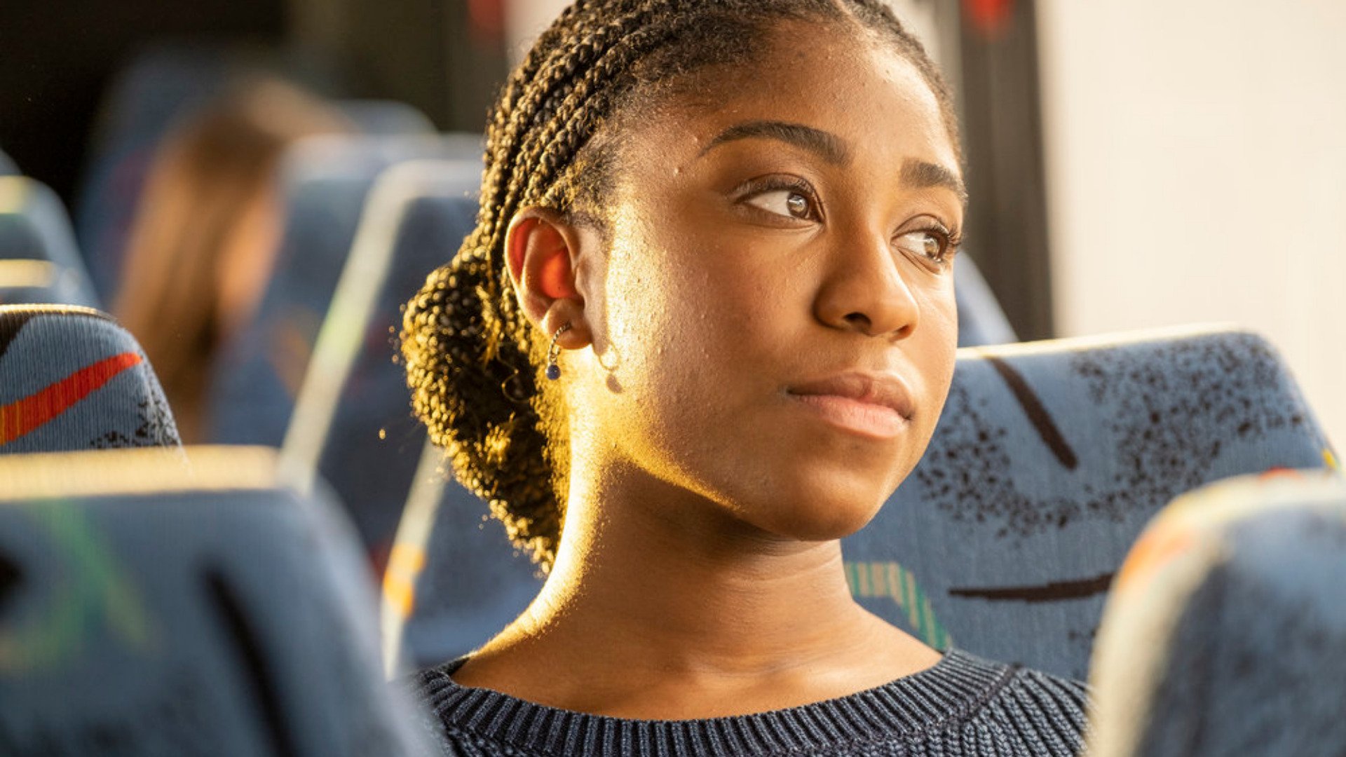 Lyric Ross as Deja looking out the bus window to visit Malik in ‘This Is Us’ Season 6 Episode 2