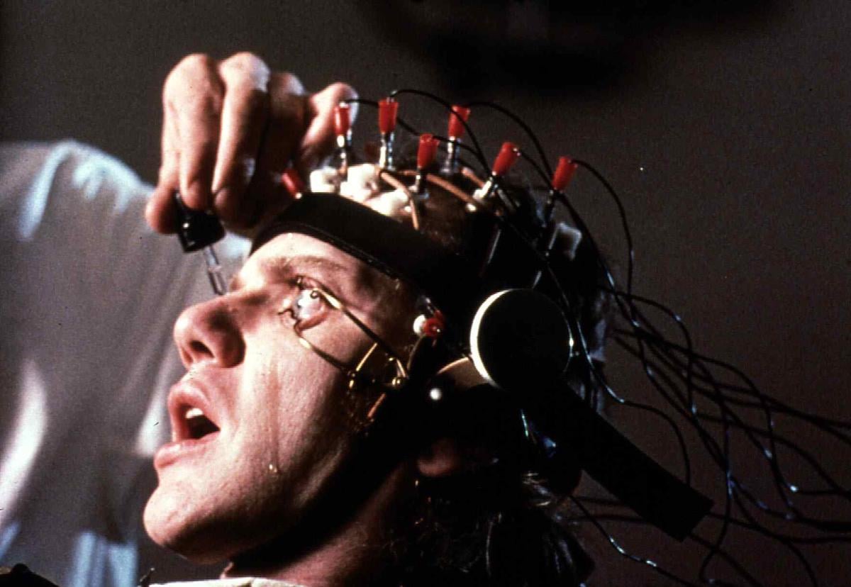 Malcolm McDowell films the eye clamp scene for Clockwork Orange