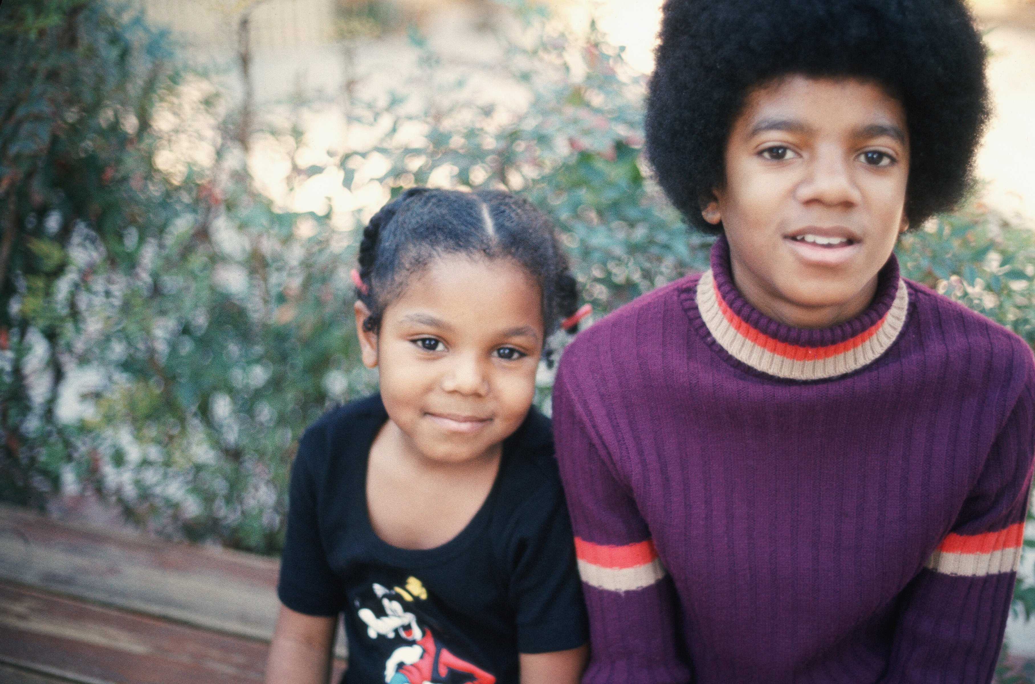 Michael Jackson and Janet Jackson pose for a photo at their Hollywood Hills home in 1972