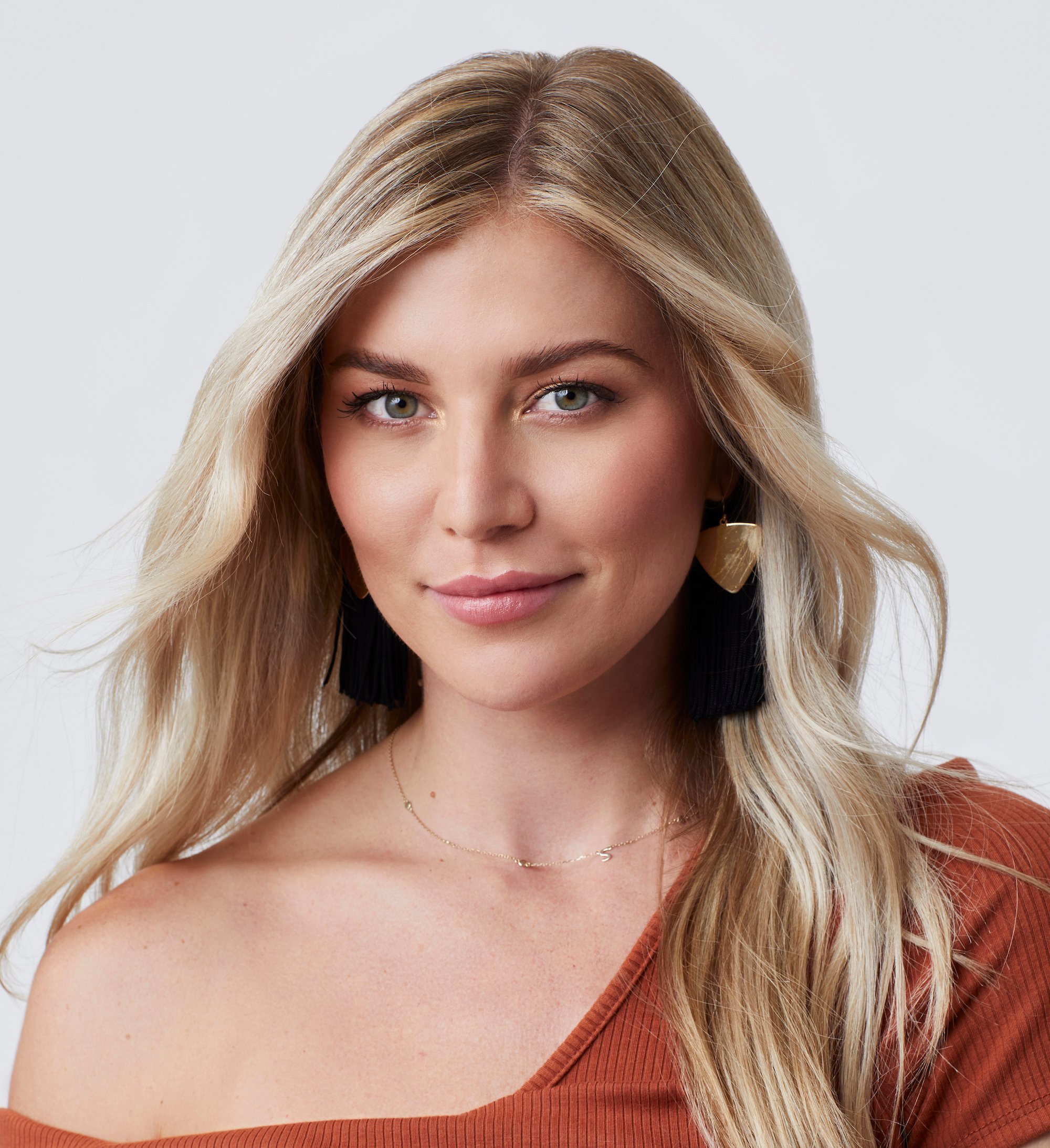 'The Bachelor' 2022 contestant Shanae Ankney in a brown sleeveless top