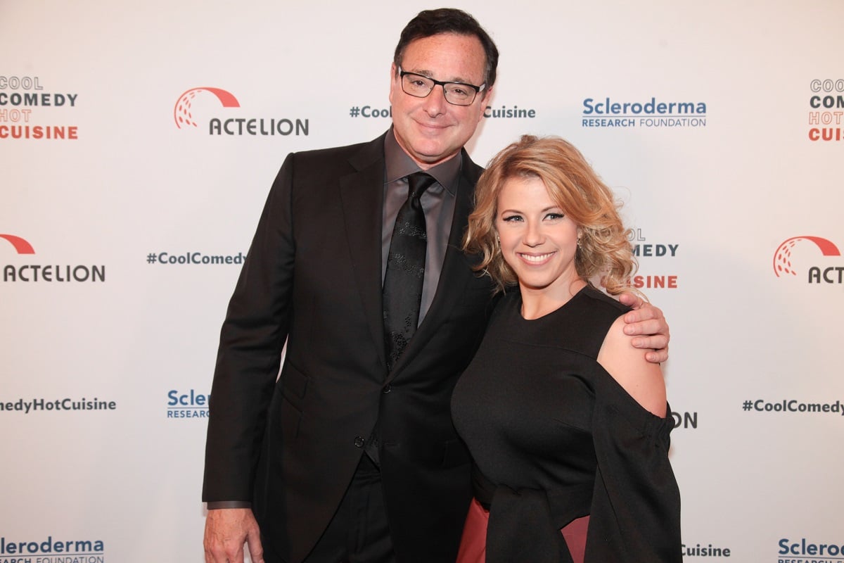 (L-R): 'Full House' stars Bob Saget and Jodie Sweetin posing together