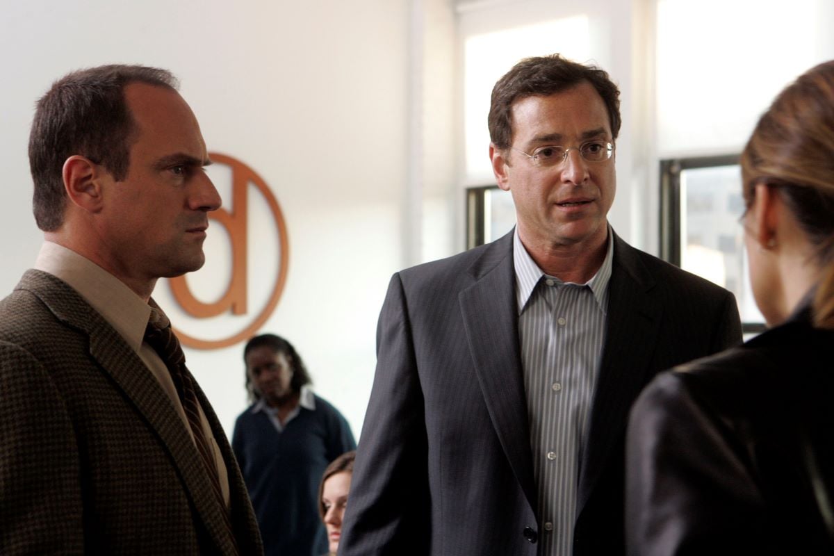 (l-r) Christopher Meloni as Det. Elliot Stabler, Bob Saget as Glenn Cheales, Mariska Hargitay as Det. Olivia Benson on 'Law & Order SVU'