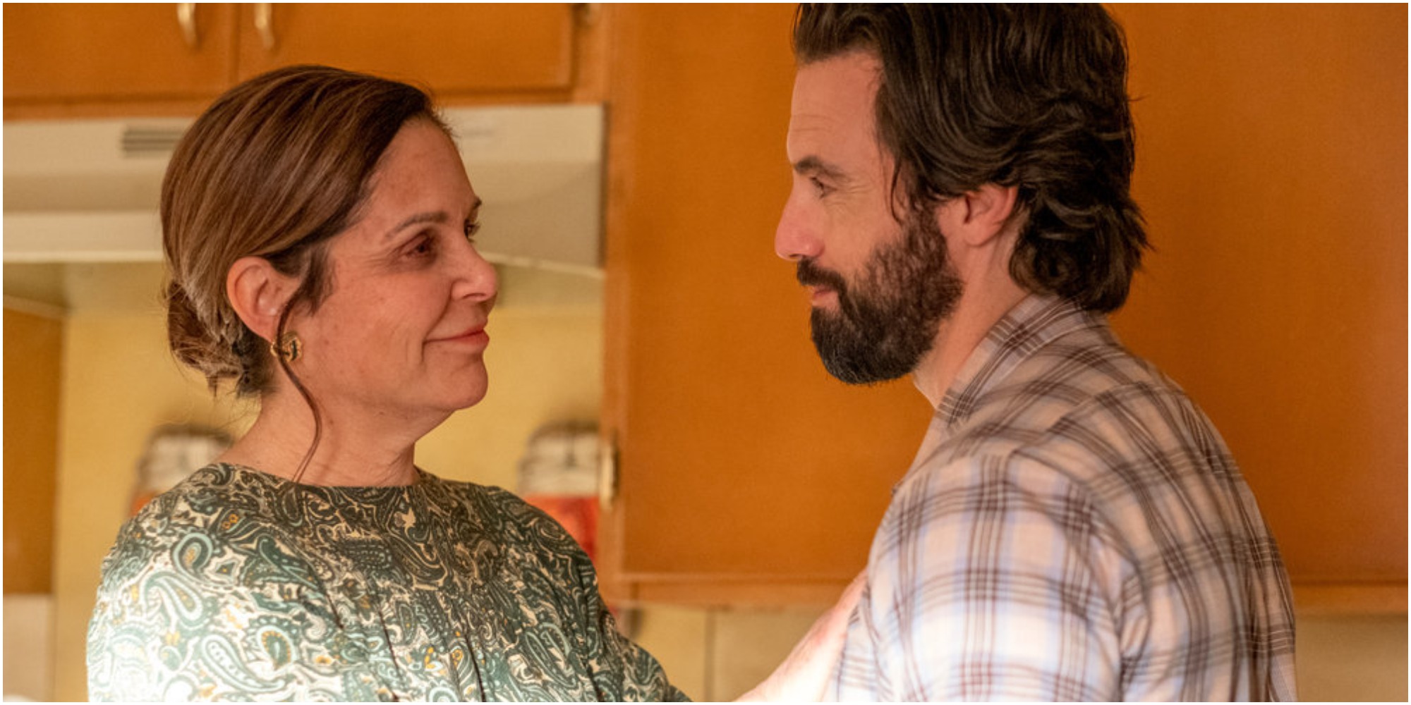Laura Niemi and Milo Ventimiglia on the set of This Is Us.