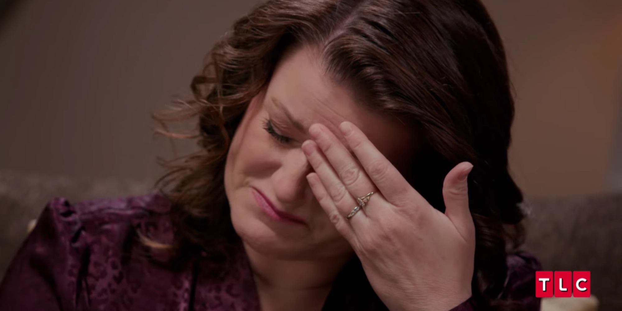 Robyn Brown cries during the first installment of the "Sister Wives" tell-all.