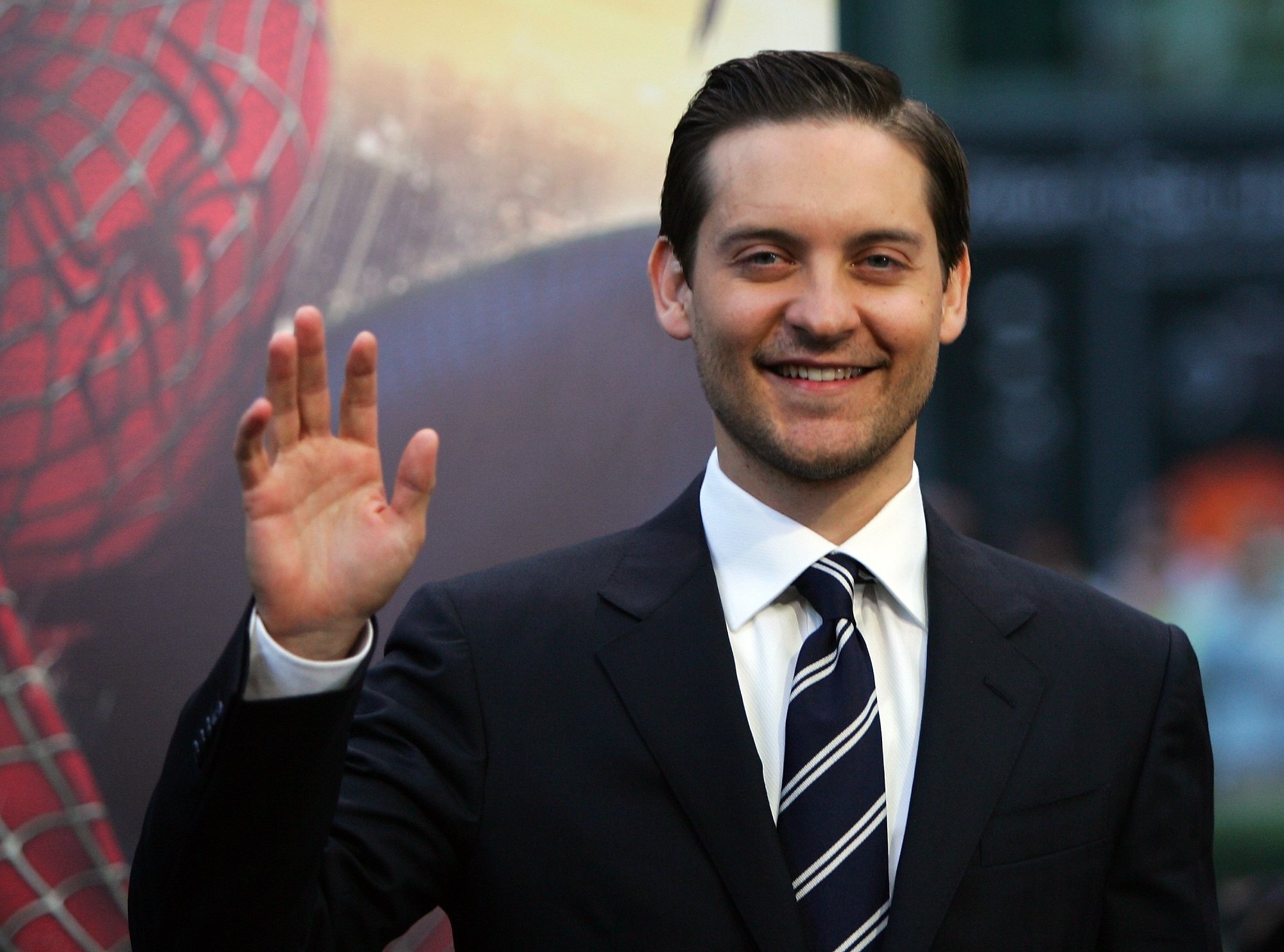 Actor Tobey Maguire waves during the 'Spider-Man 3' premiere on April 25, 2007, in Berlin, Germany.