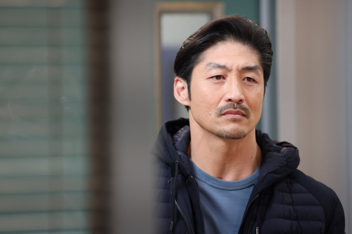 Brian Tee as Ethan Choi in Chicago Med Season 7.