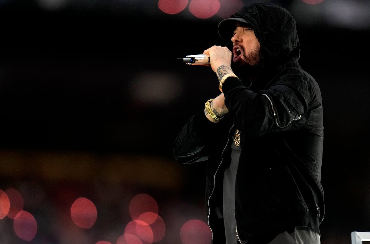 Eminem performs during the 2022 Super Bowl halftime show. Eminem age.