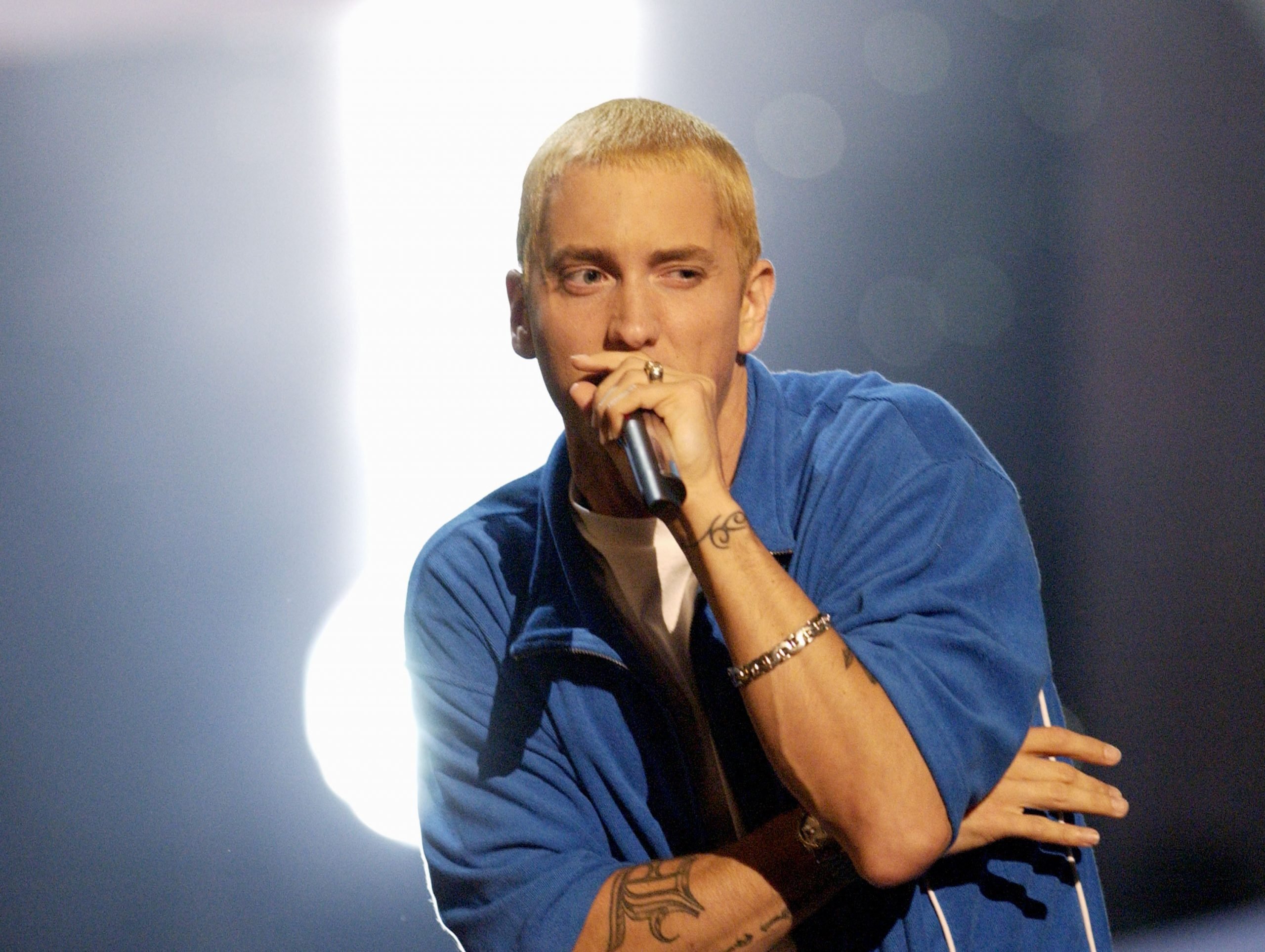Eminem performing at the 2002 MTV Movie Awards