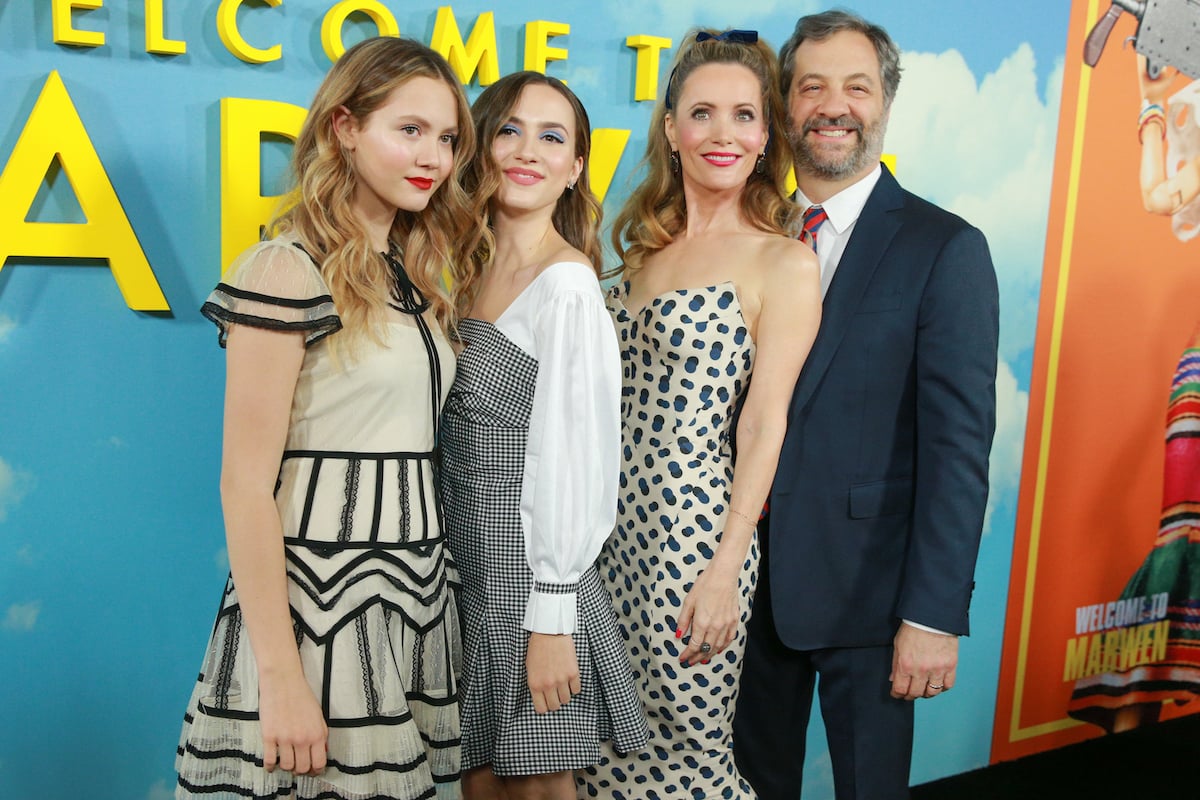 Iris Apatow, Maude Apatow, Leslie Mann, and Judd Apatow attend the premiere of 'Welcome To Marwen' in 2018