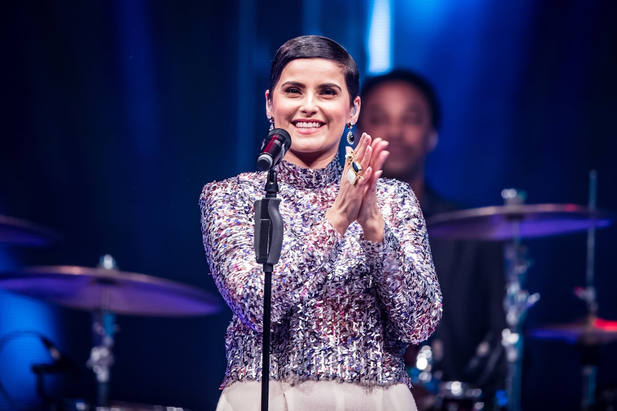 Nelly Furtado smiling