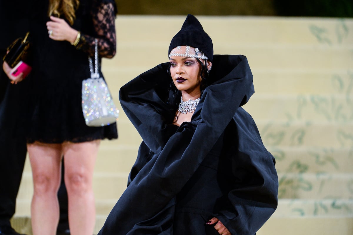 Singer Rihanna attends the 2021 Met Gala Celebrating In America: A Lexicon Of Fashion
