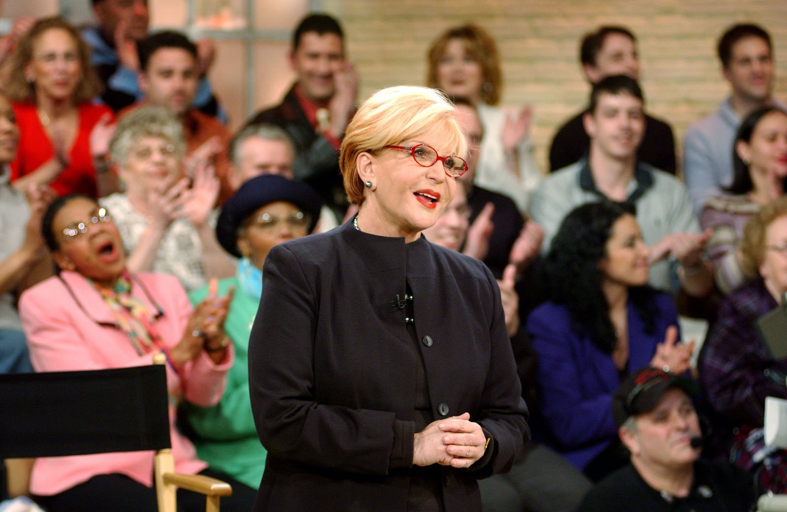 Sally Jesse Raphael thanks her fans during the taping of her last show 