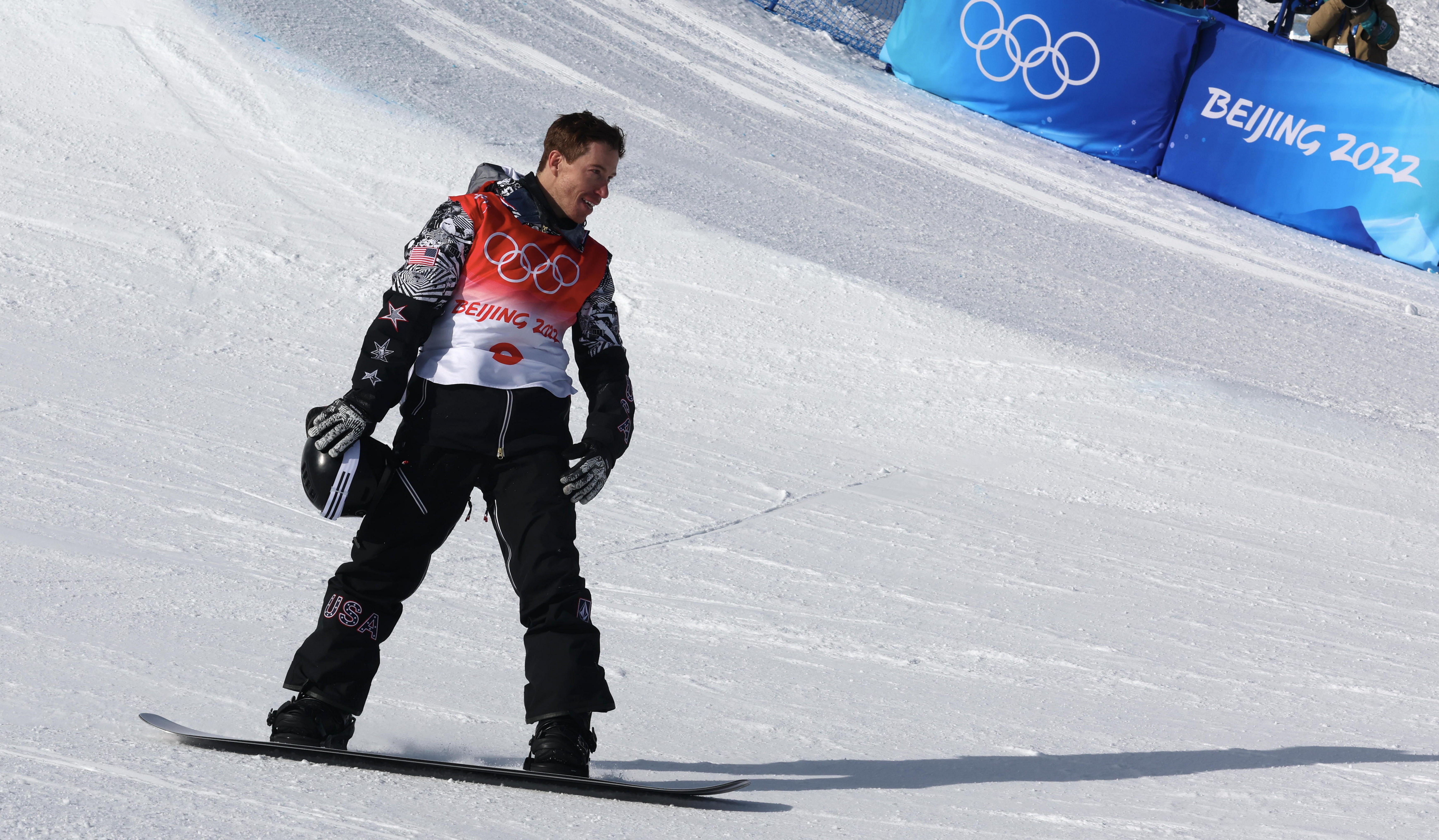 Shaun White completing his final run in the Men's Snowboard Halfpipe